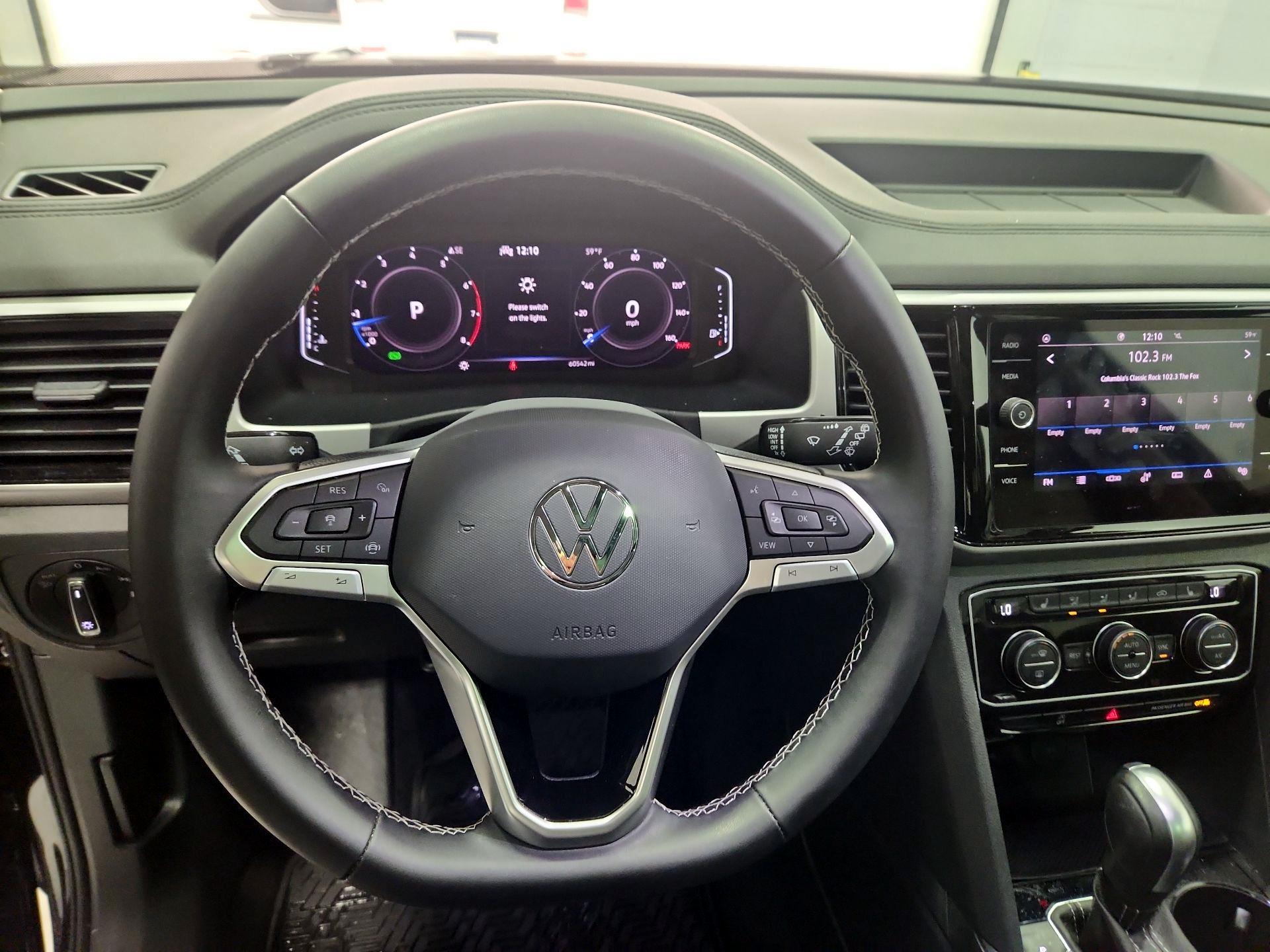 Thumbnail: 2023 Volkswagen Atlas - 10