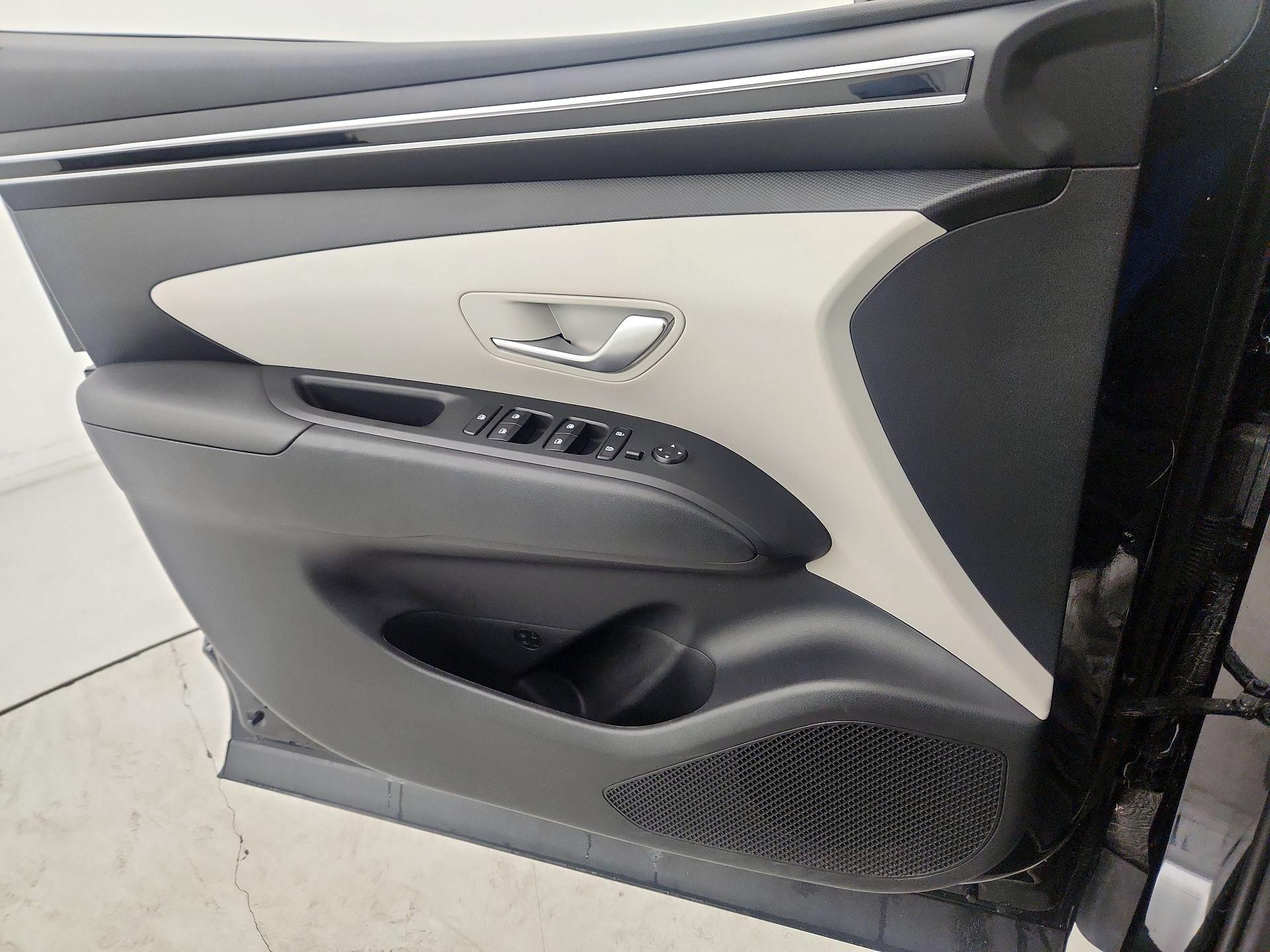 Thumbnail: 2024 Hyundai Tucson - 12