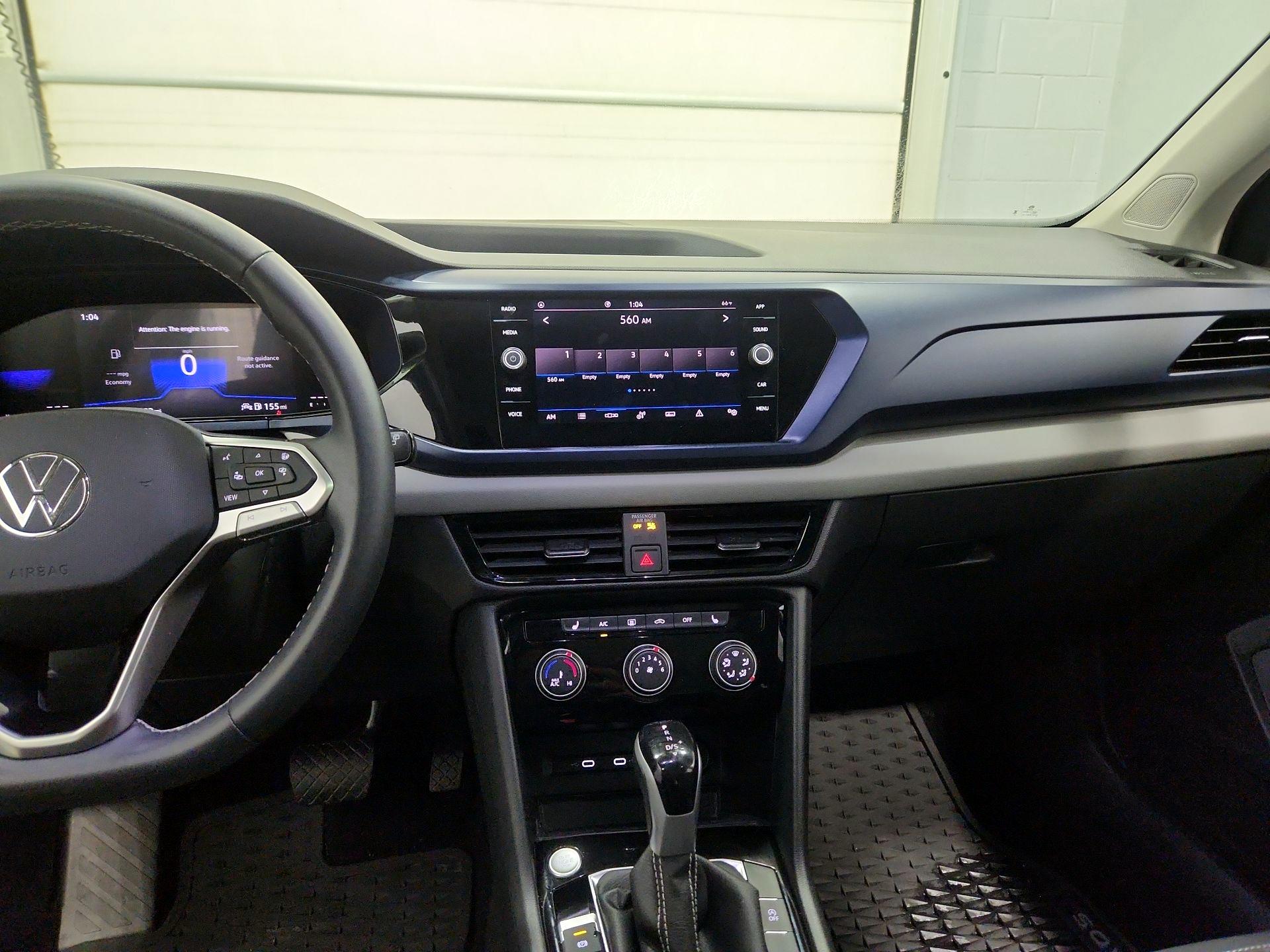 Thumbnail: 2023 Volkswagen Taos - 9