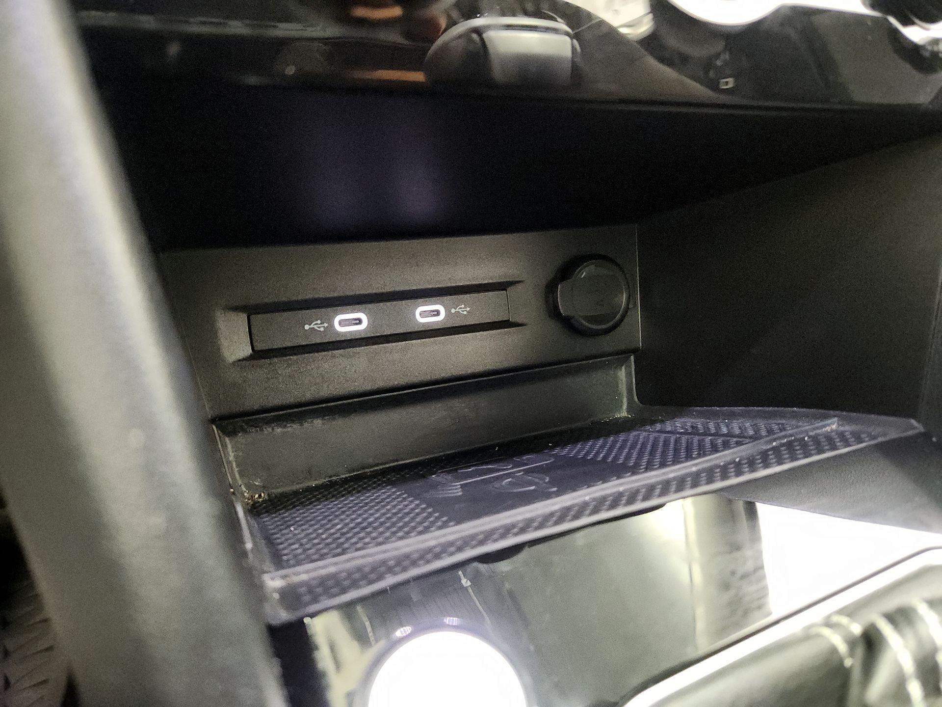 Thumbnail: 2023 Volkswagen Taos - 18