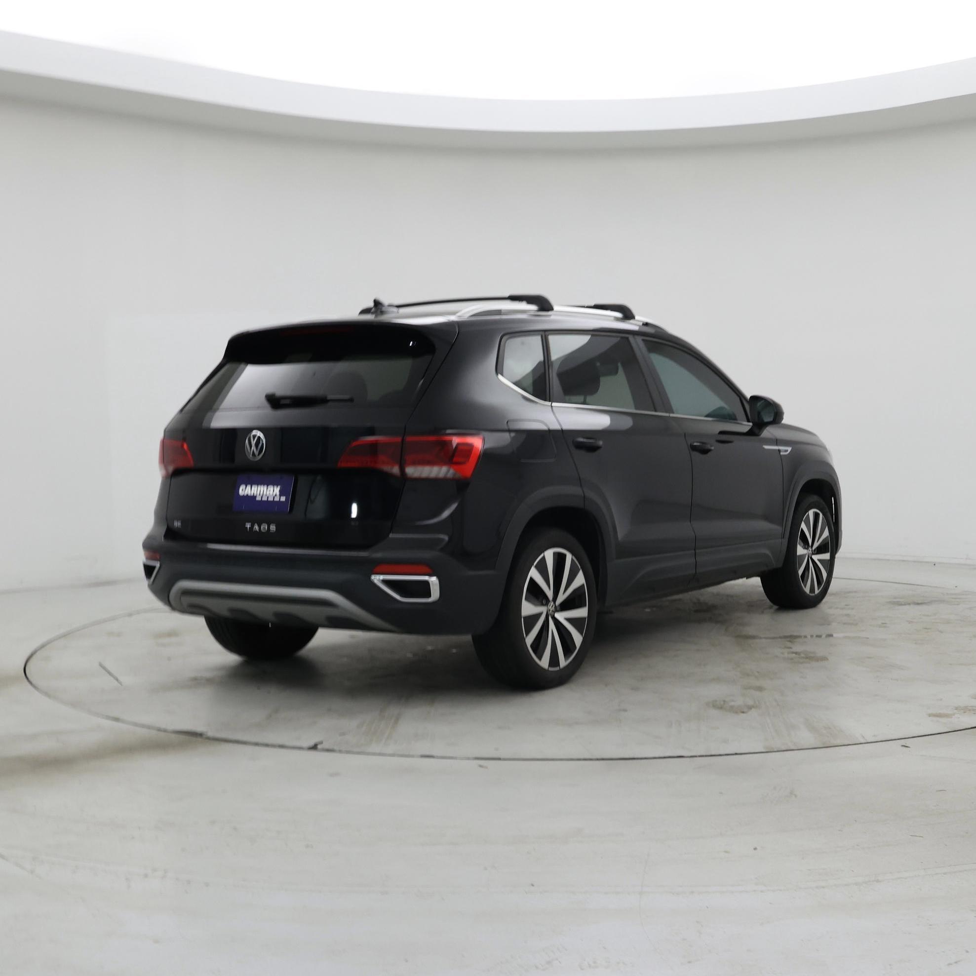 Thumbnail: 2023 Volkswagen Taos - 8