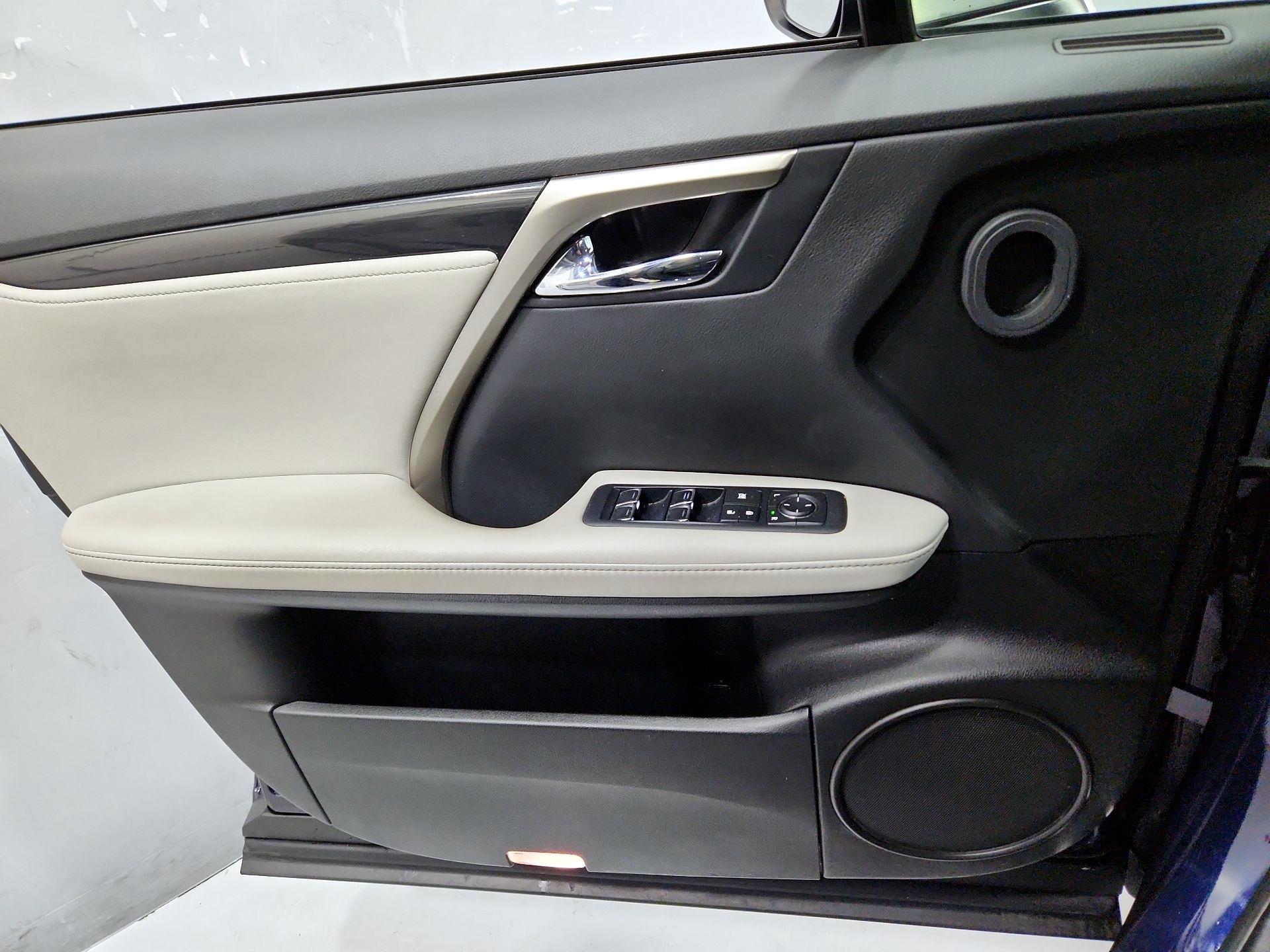 Thumbnail: 2017 Lexus RX - 12