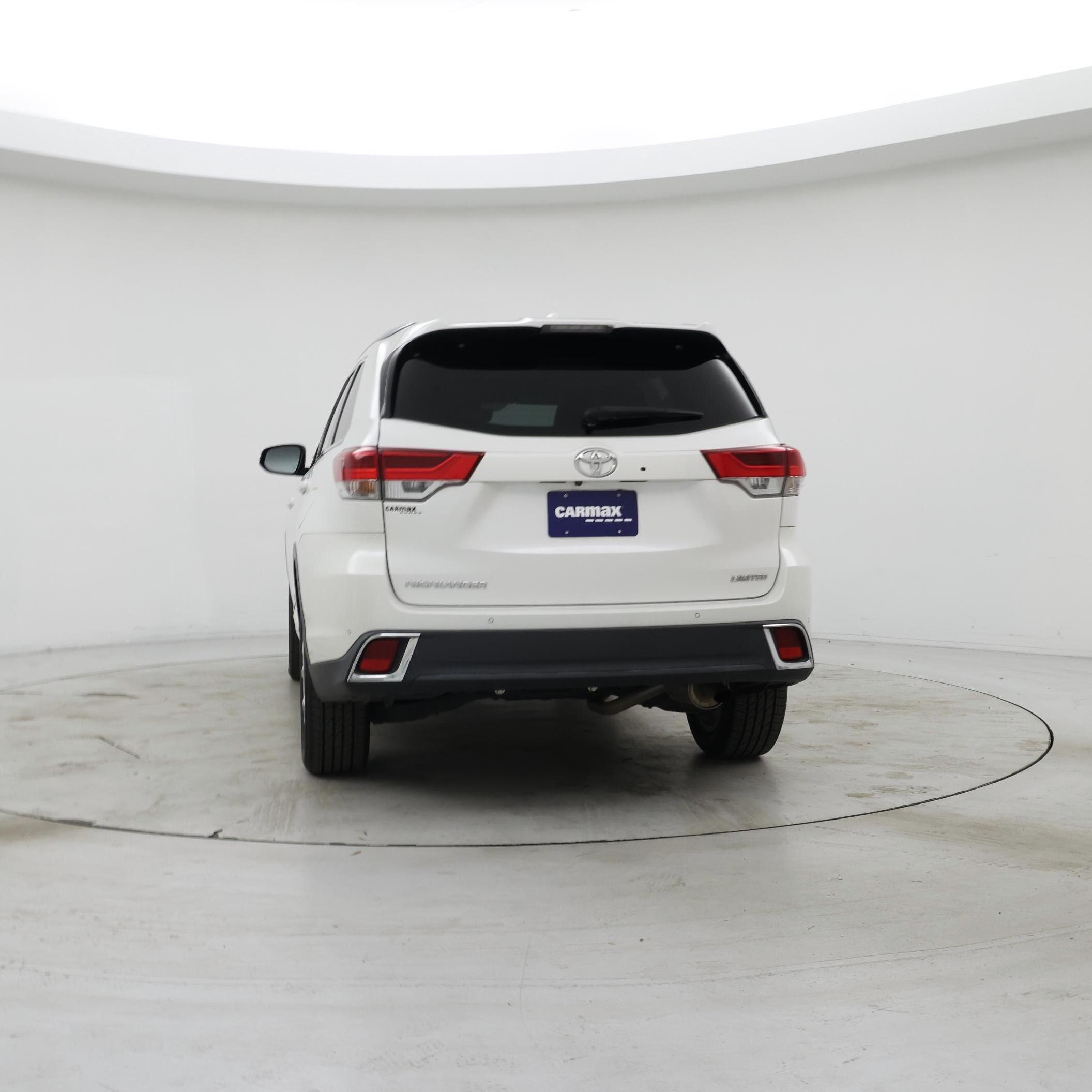 Thumbnail: 2018 Toyota Highlander - 6