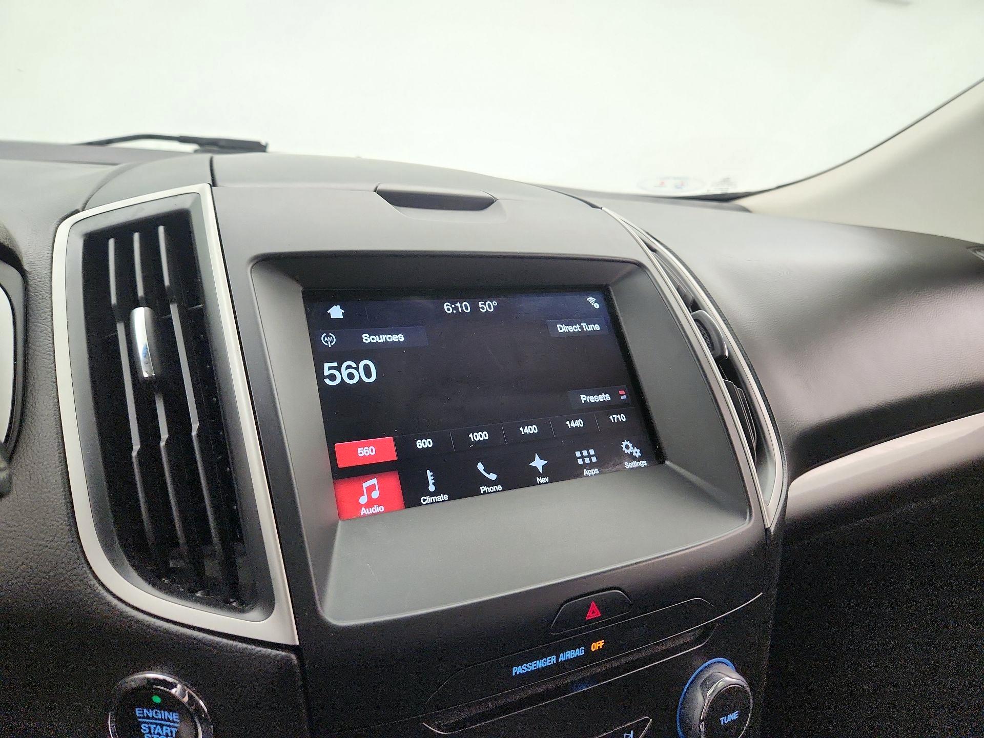 Thumbnail: 2017 Ford Edge - 16