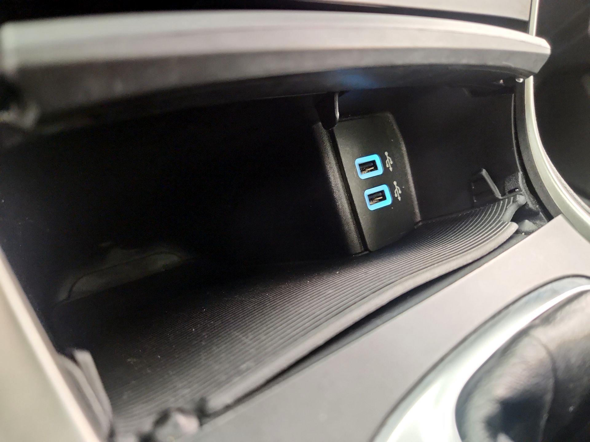 Thumbnail: 2017 Ford Edge - 19