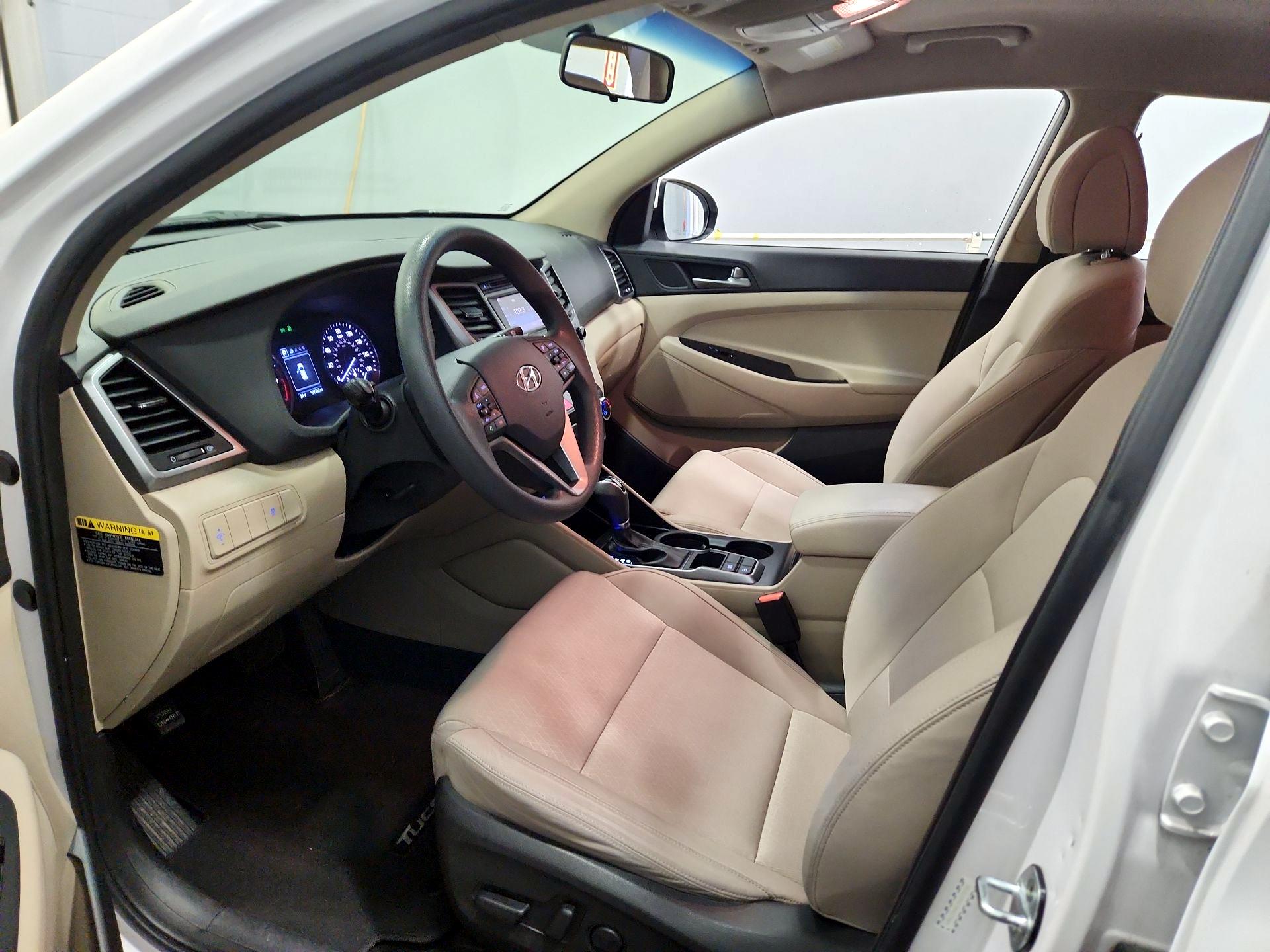 Thumbnail: 2017 Hyundai Tucson - 11