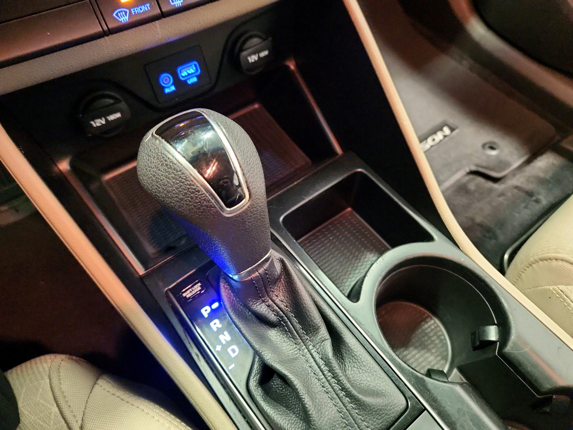 Thumbnail: 2017 Hyundai Tucson - 17