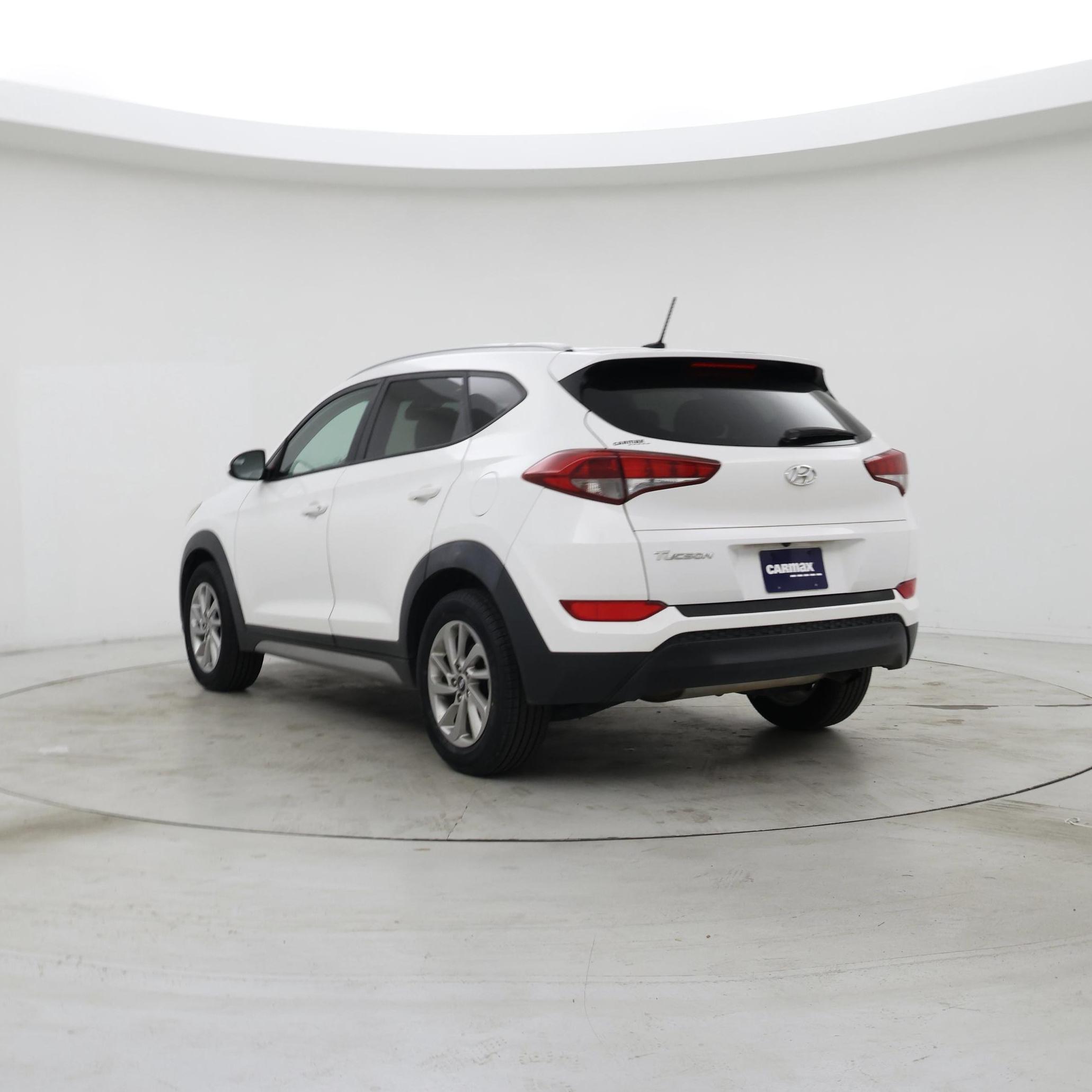 Thumbnail: 2017 Hyundai Tucson - 2