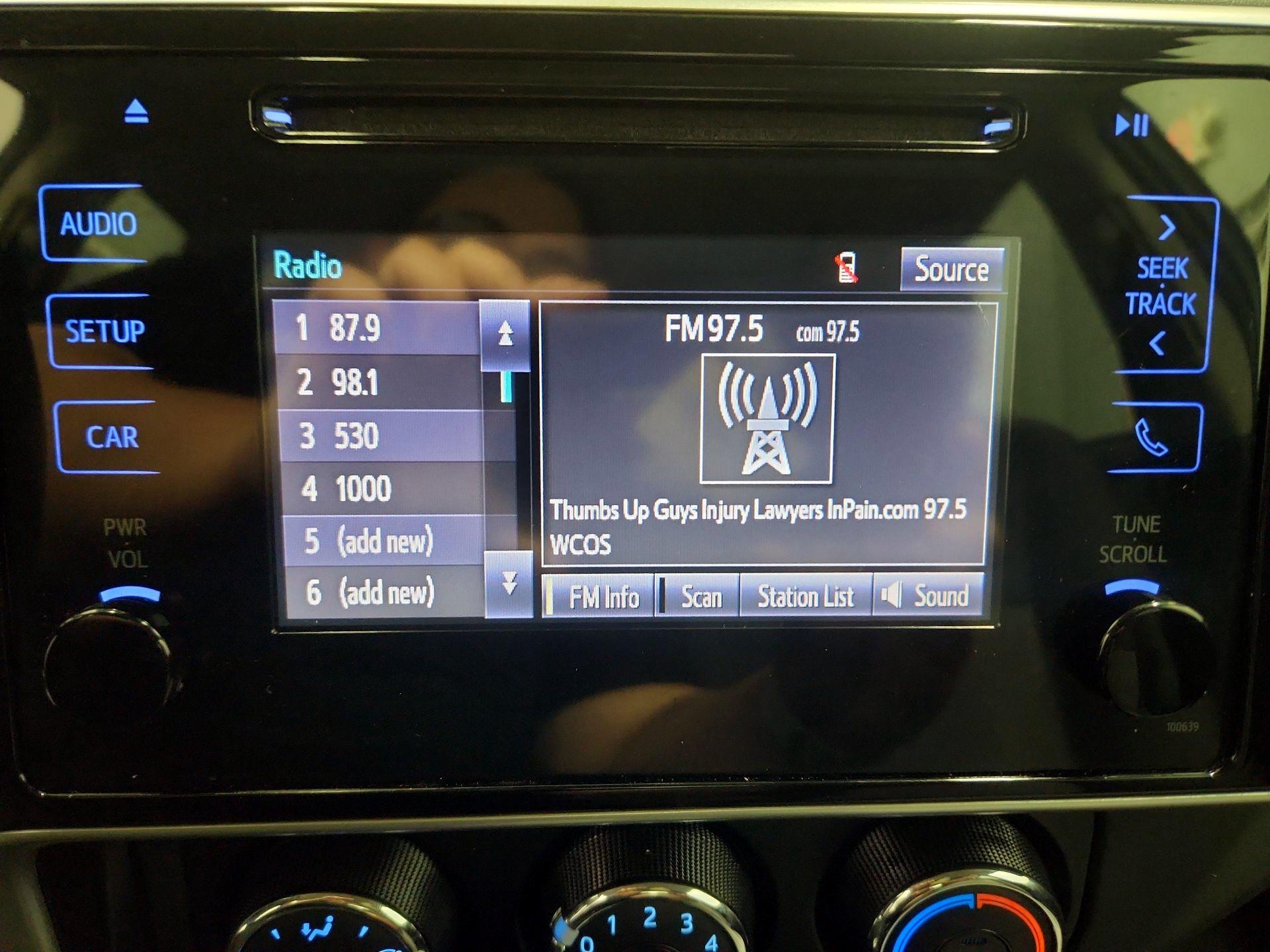 Thumbnail: 2017 Toyota Corolla - 15