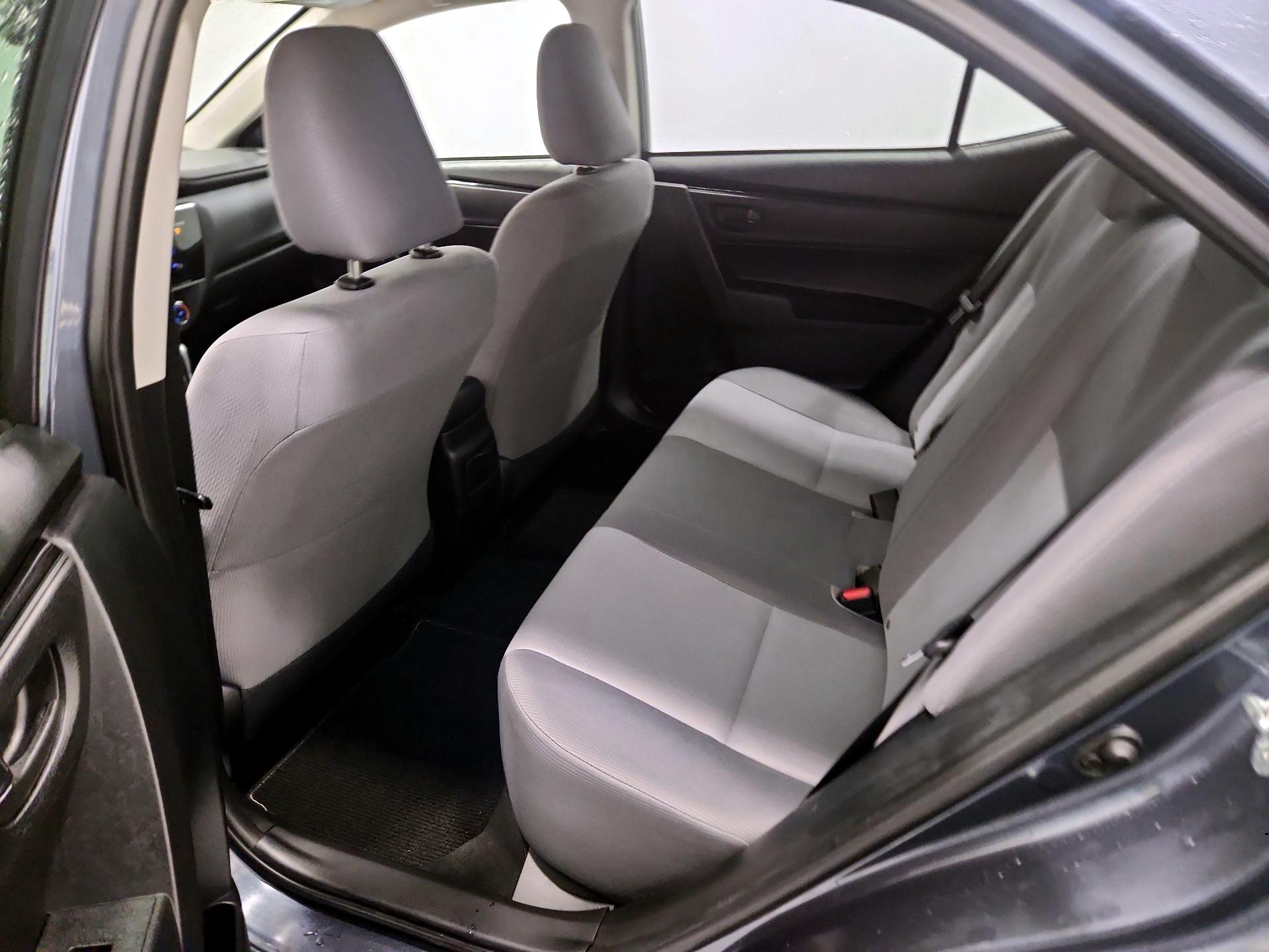 Thumbnail: 2017 Toyota Corolla - 19