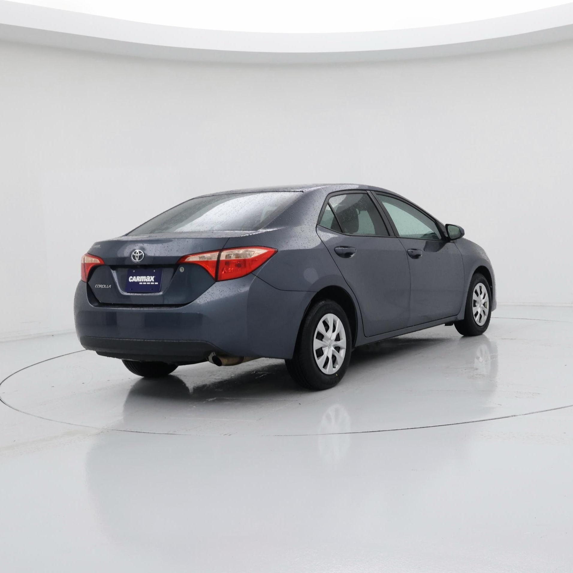 Thumbnail: 2017 Toyota Corolla - 8