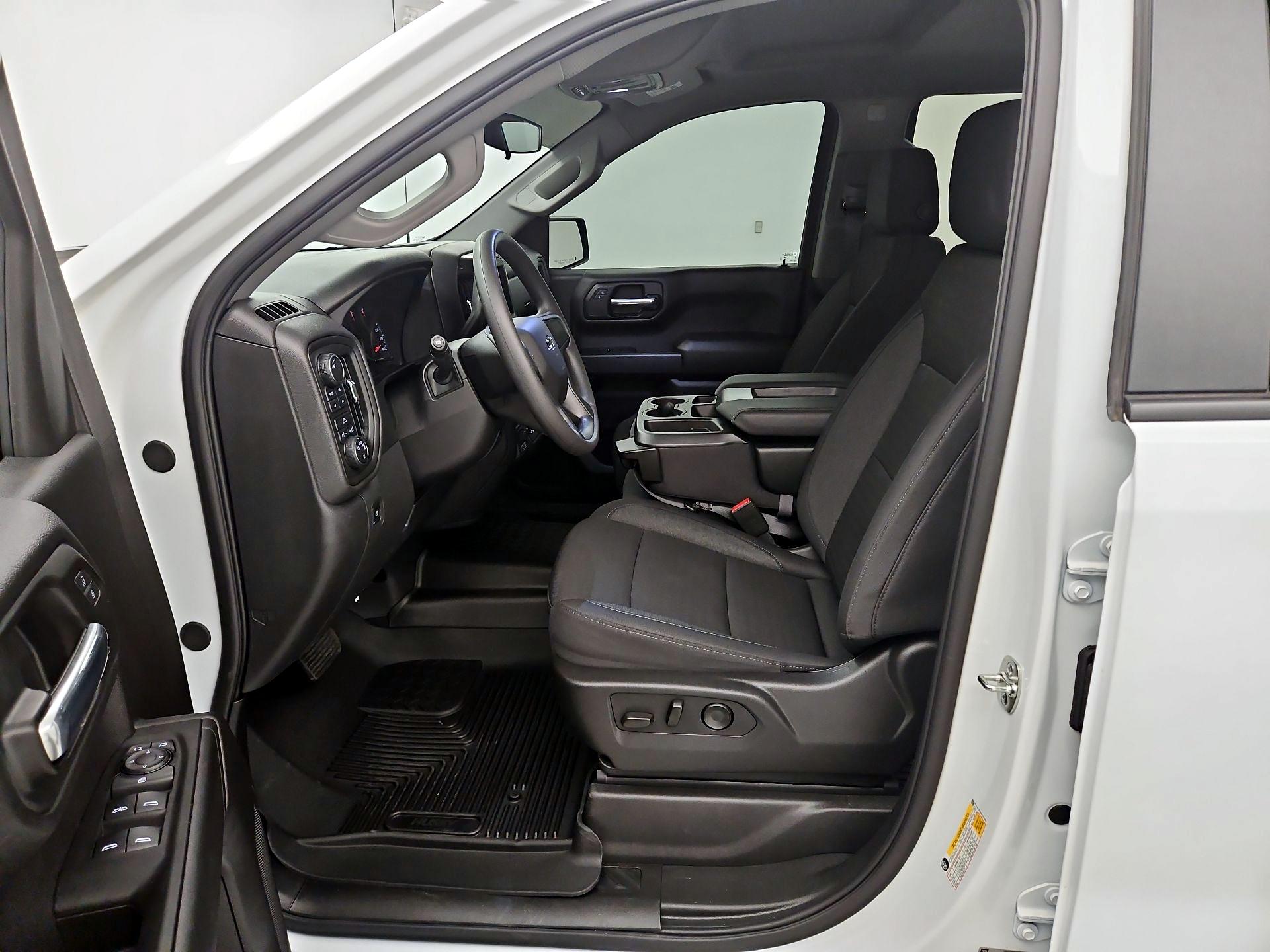 Thumbnail: 2025 Chevrolet Silverado 1500 - 11