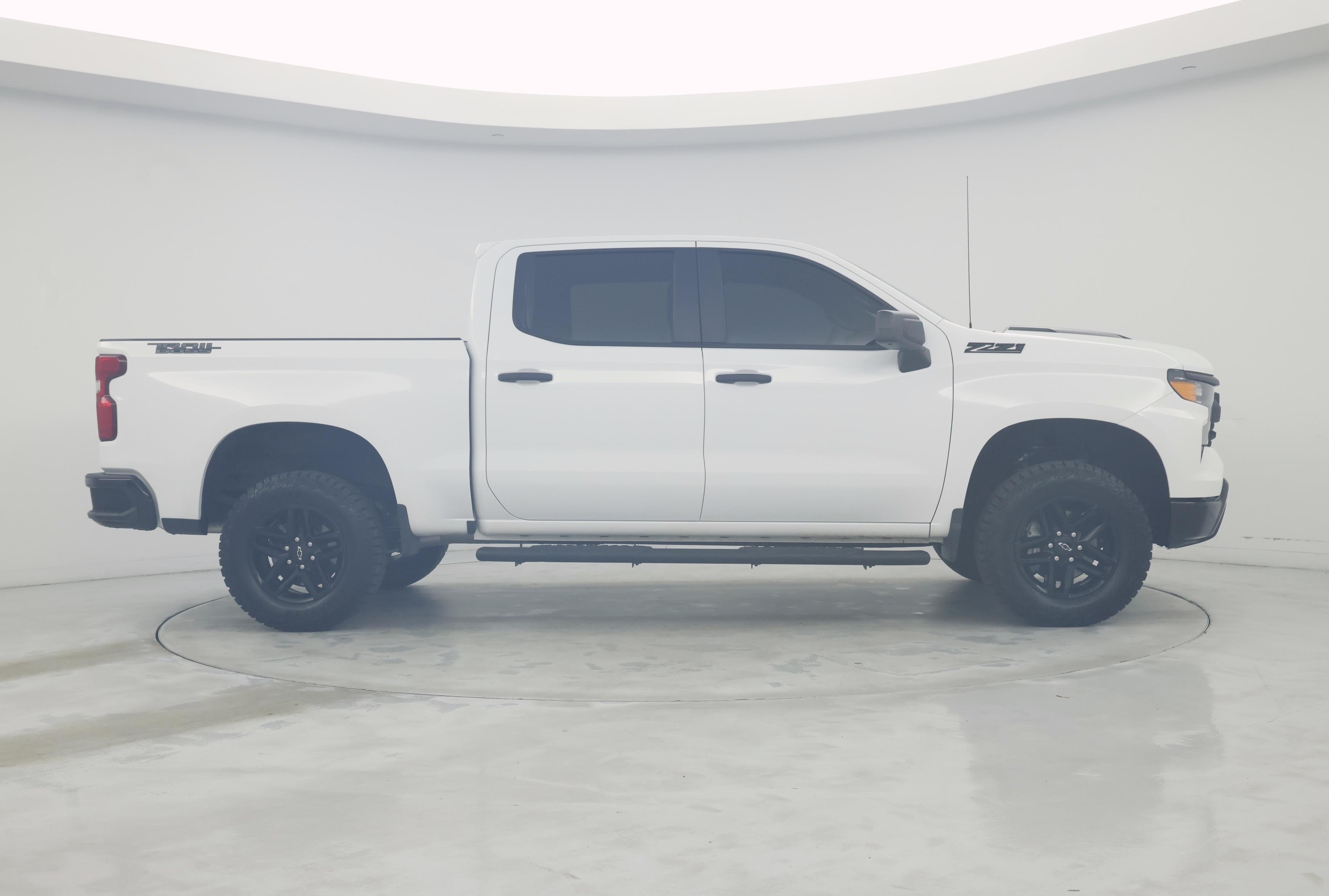 Thumbnail: 2025 Chevrolet Silverado 1500 - 7