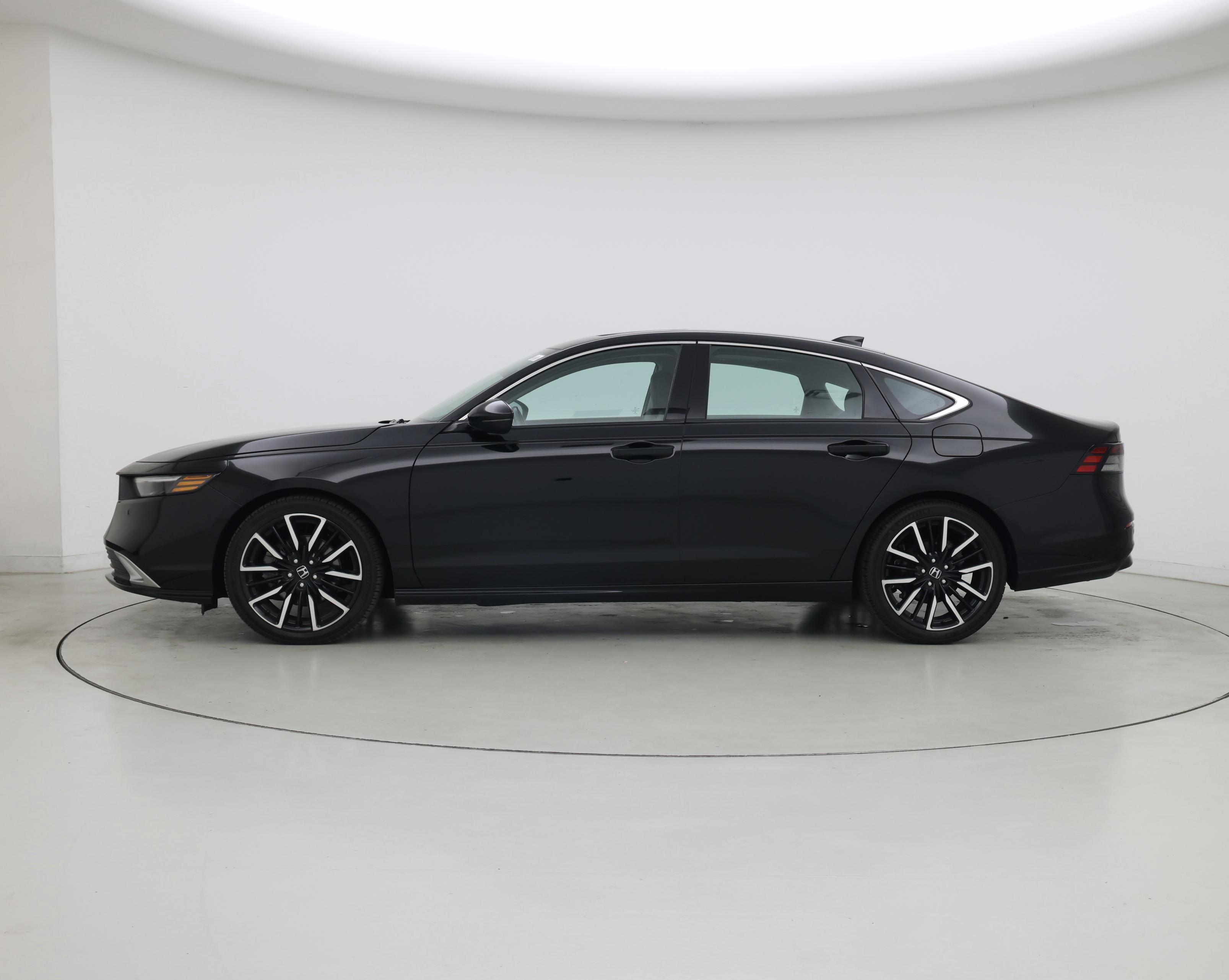 Thumbnail: 2023 Honda Accord - 3