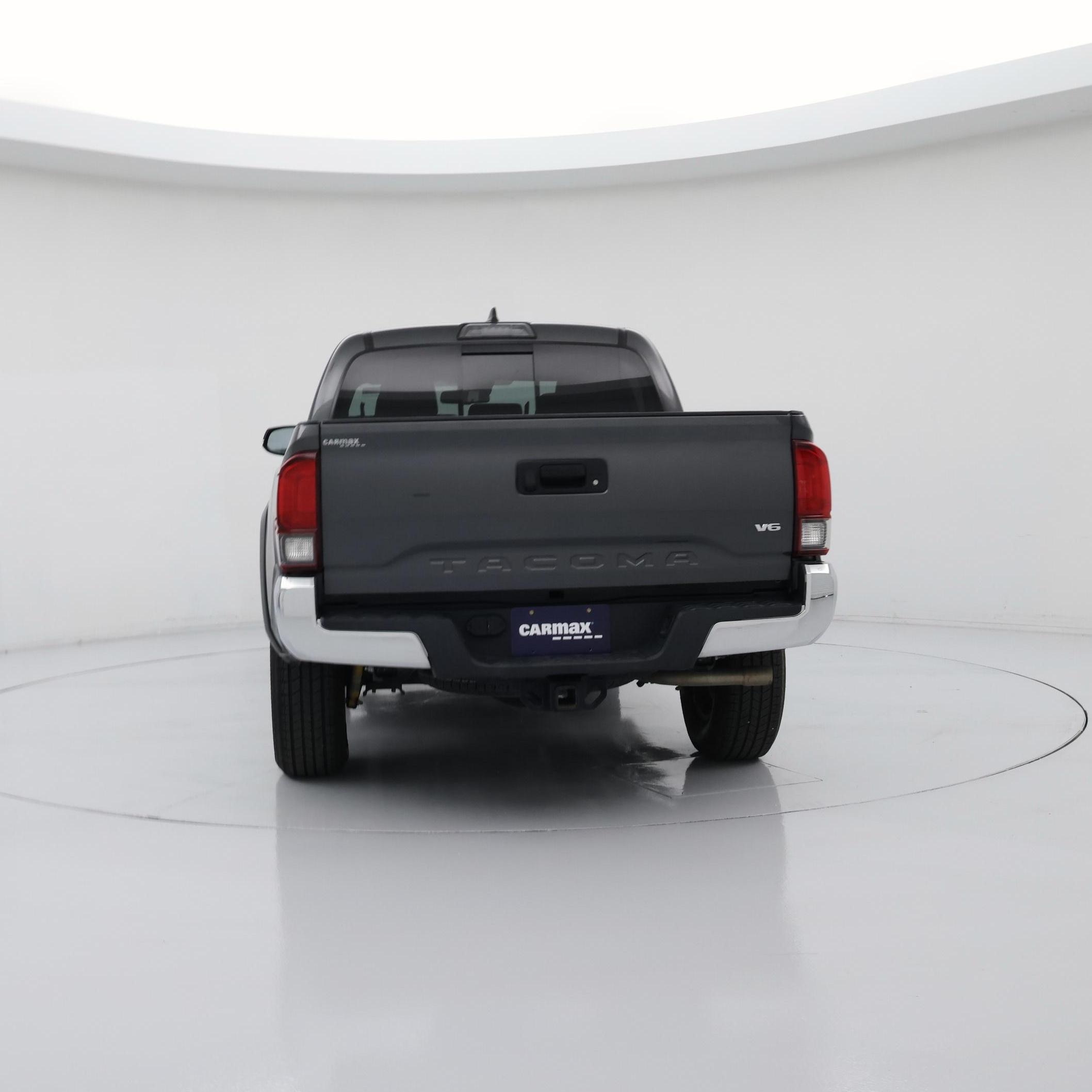 Thumbnail: 2019 Toyota Tacoma - 6