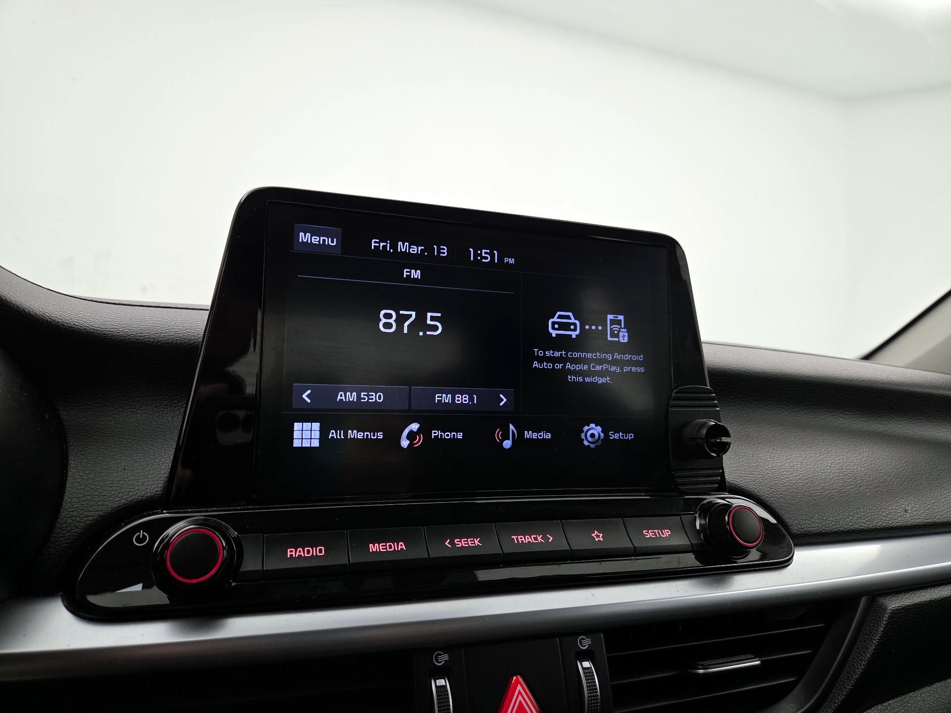 Thumbnail: 2023 Kia Forte - 15