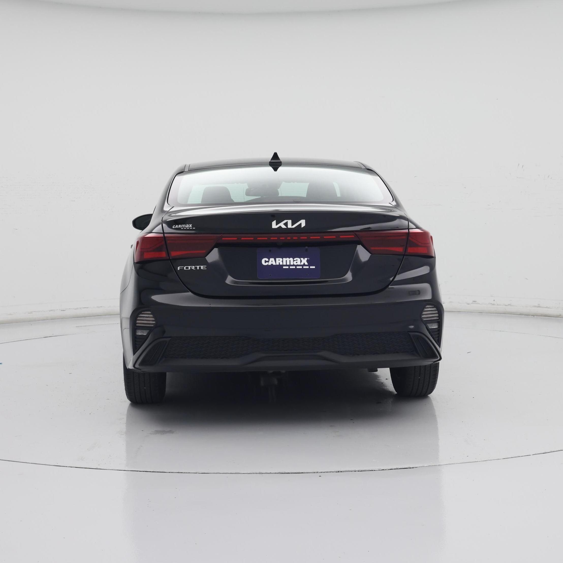 Thumbnail: 2023 Kia Forte - 6