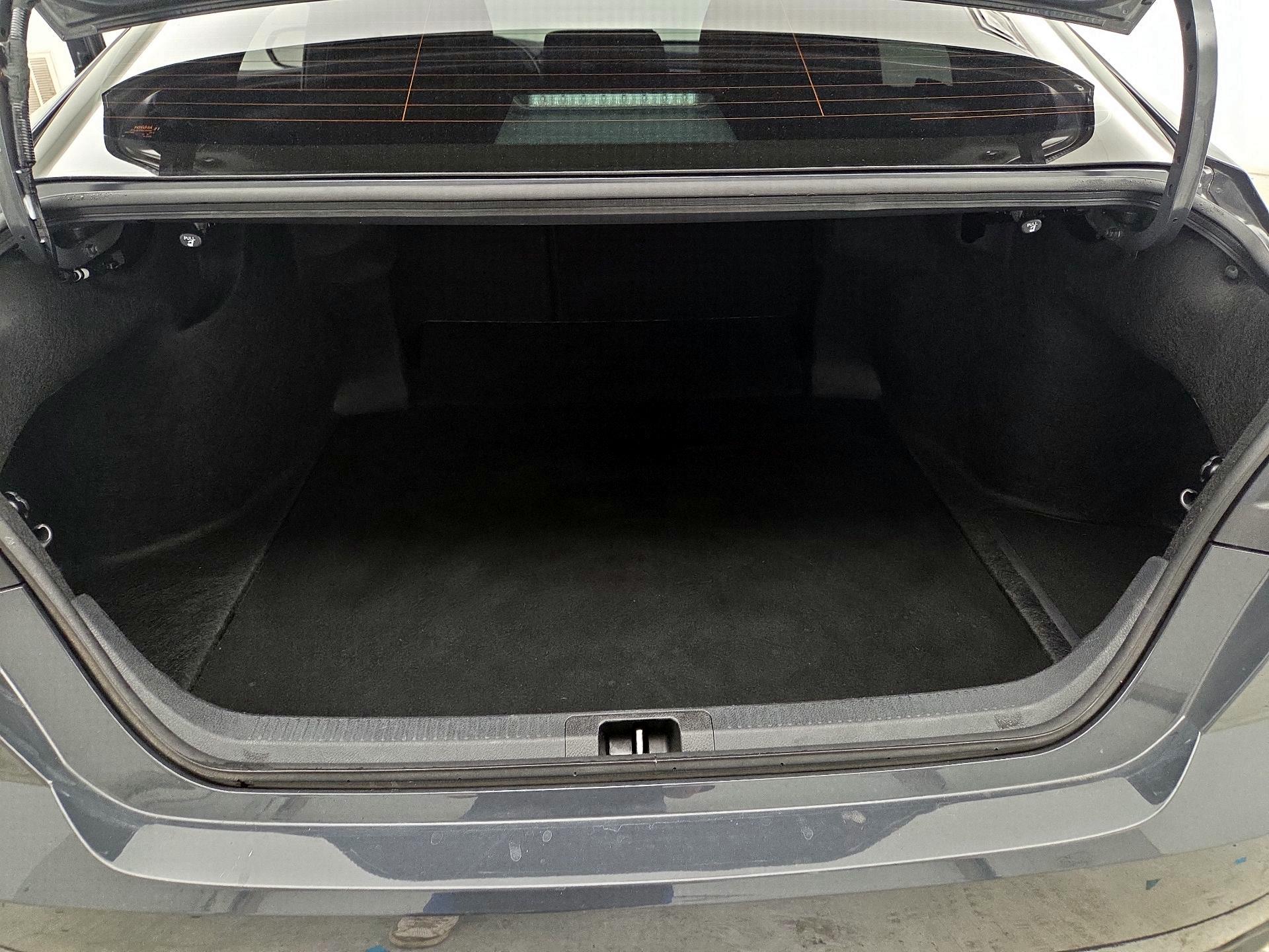 Thumbnail: 2025 Toyota Camry - 20