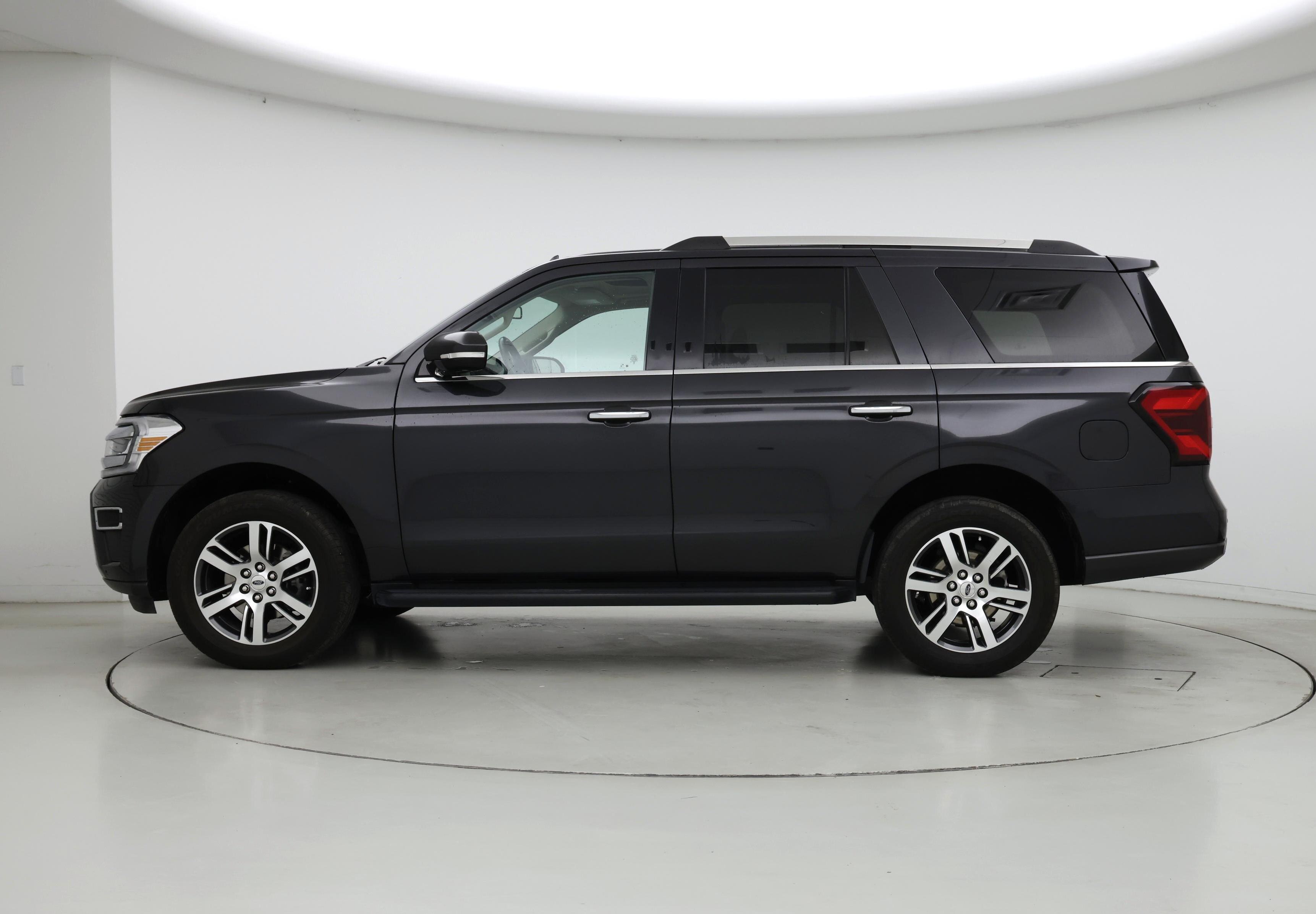 Thumbnail: 2024 Ford Expedition - 3