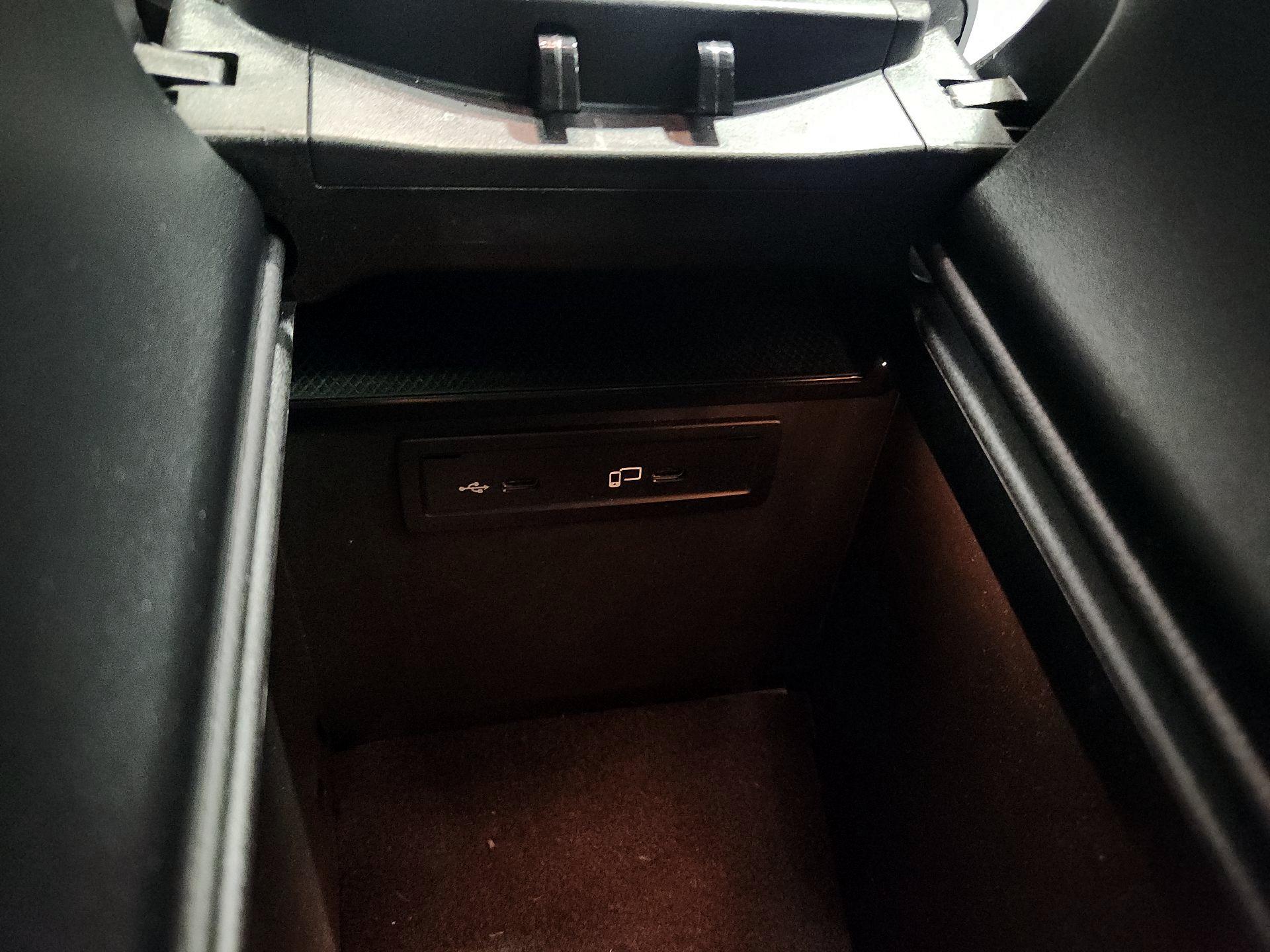 Thumbnail: 2022 Mercedes-Benz GLC - 18