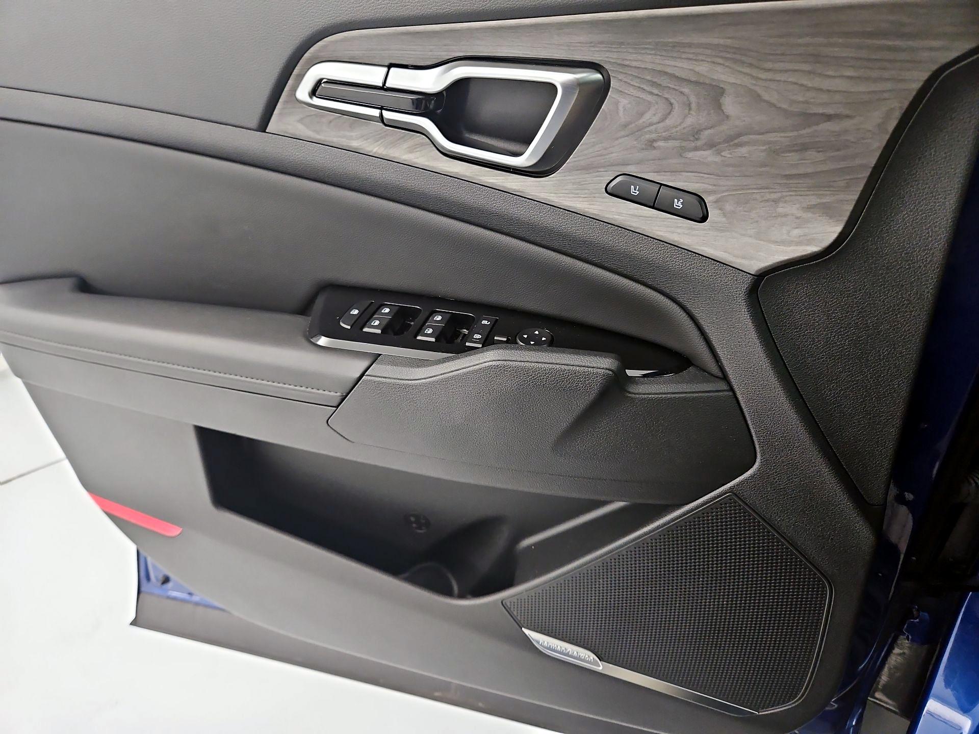 Thumbnail: 2024 Kia Sportage - 12