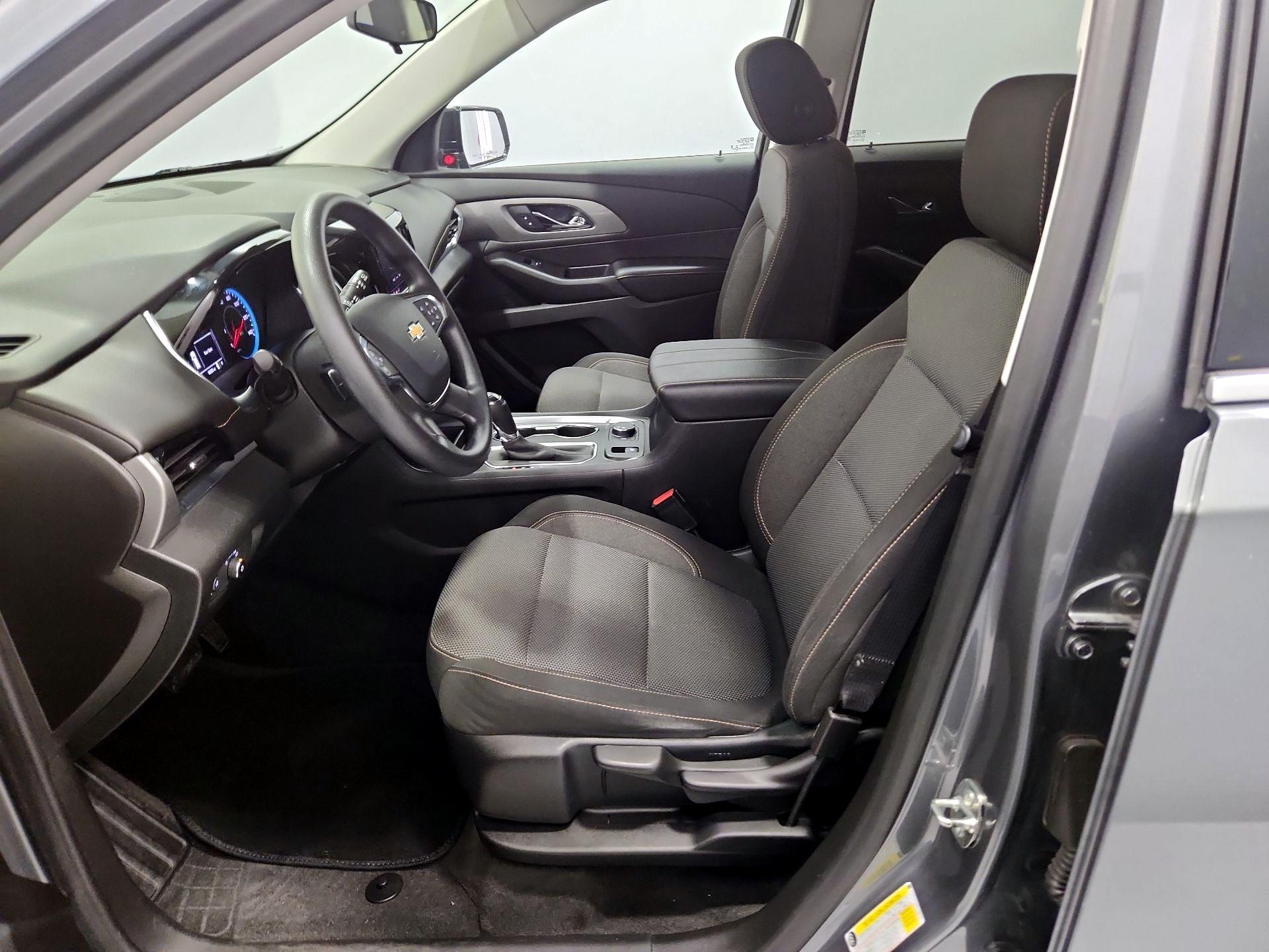 Thumbnail: 2020 Chevrolet Traverse - 11