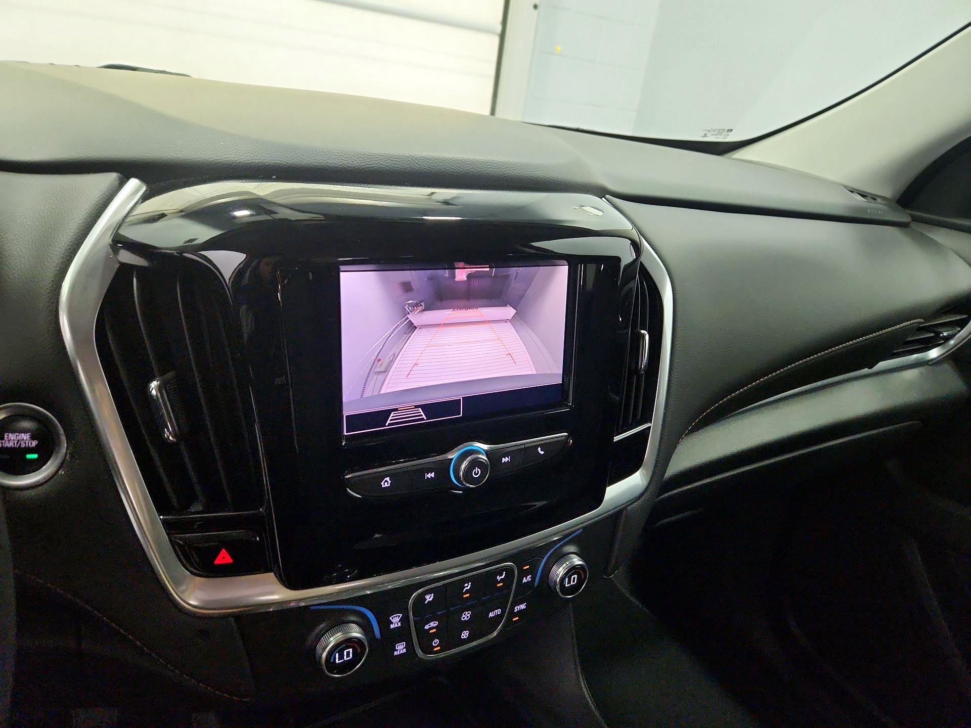 Thumbnail: 2020 Chevrolet Traverse - 15