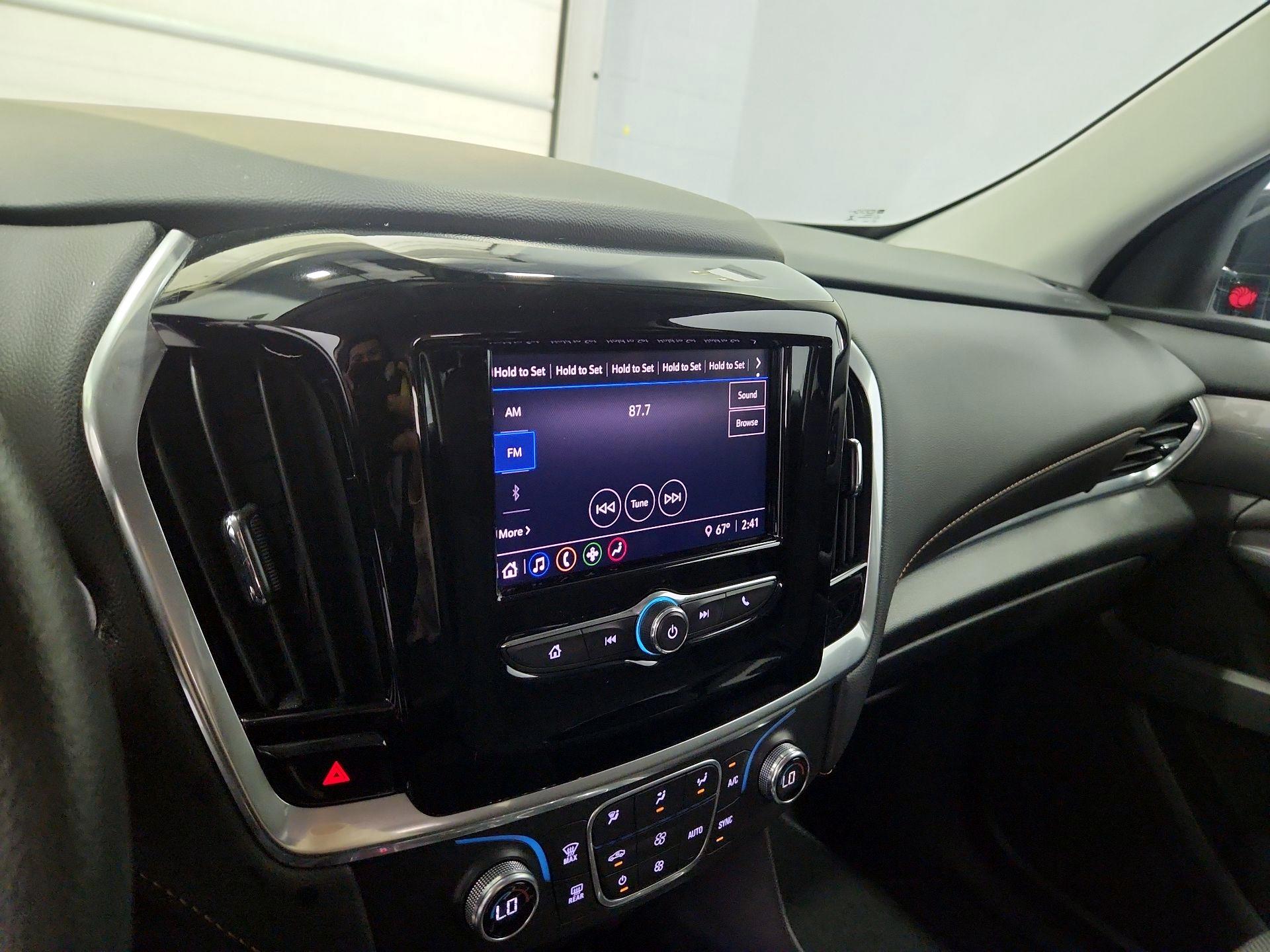 Thumbnail: 2020 Chevrolet Traverse - 16