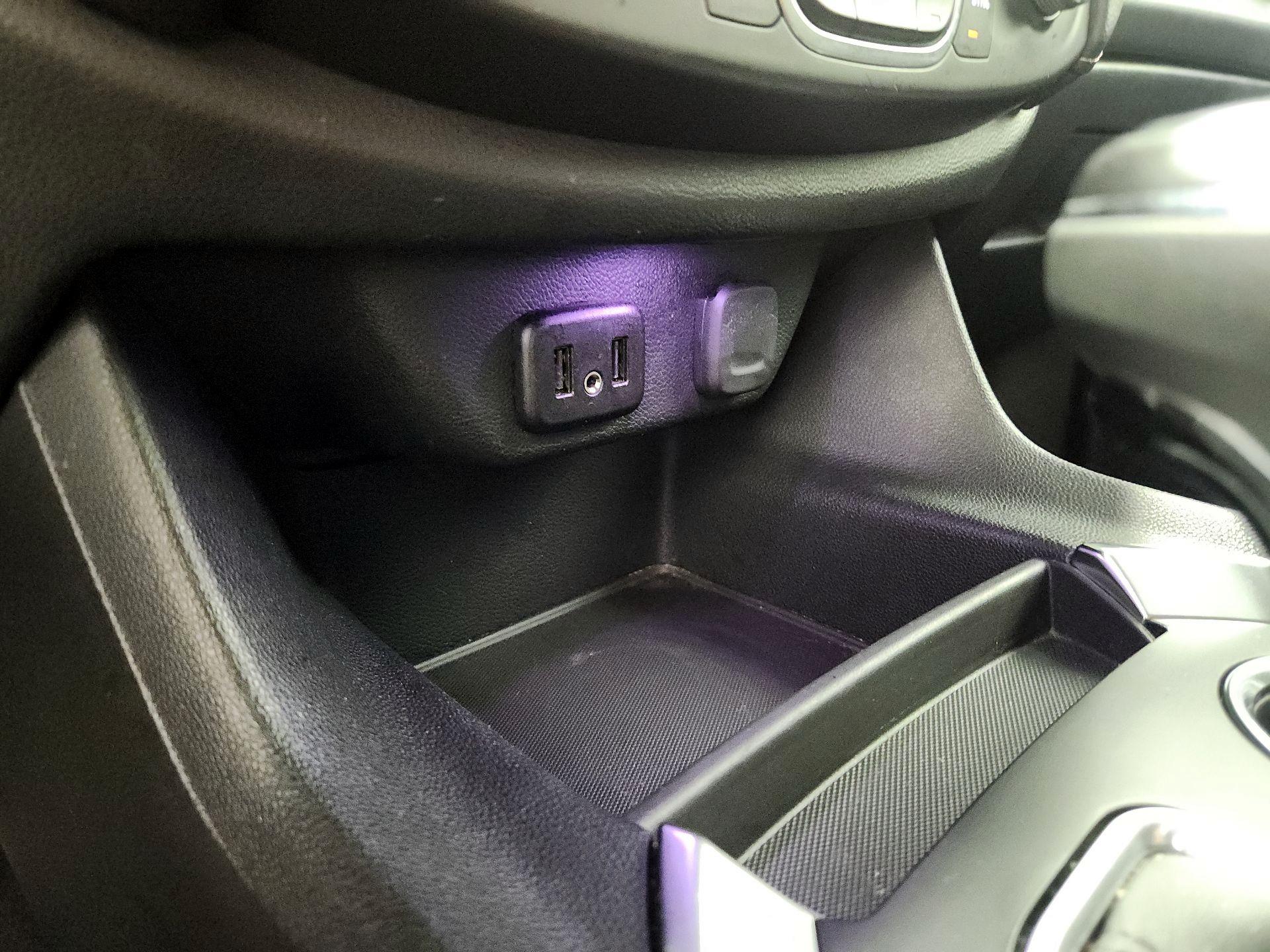 Thumbnail: 2020 Chevrolet Traverse - 19