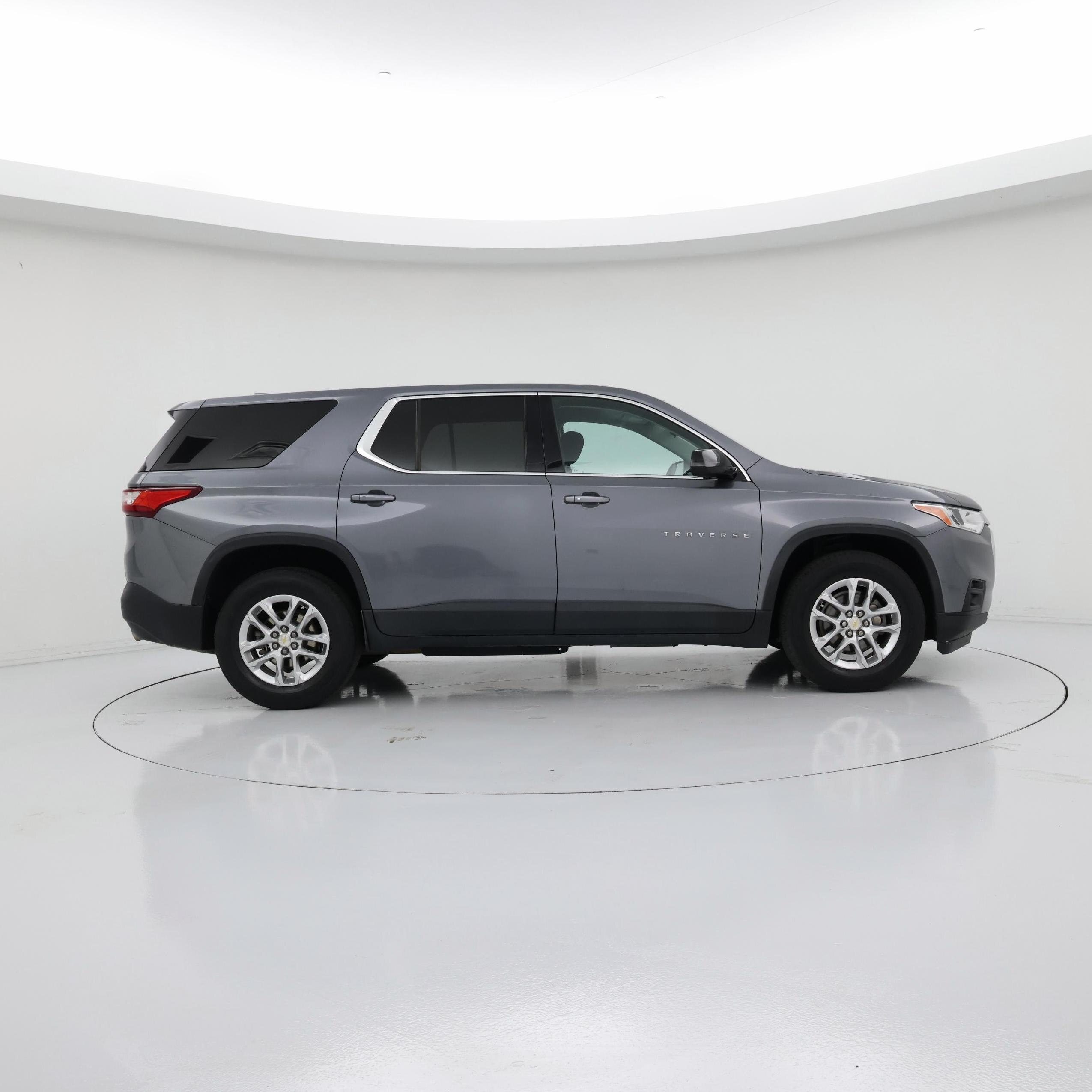 Thumbnail: 2020 Chevrolet Traverse - 7