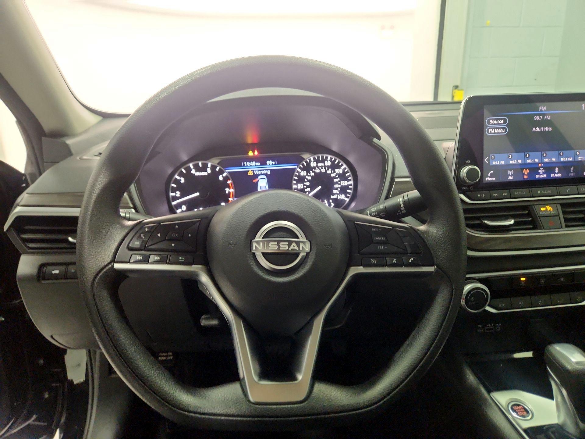 Thumbnail: 2024 Nissan Altima - 10