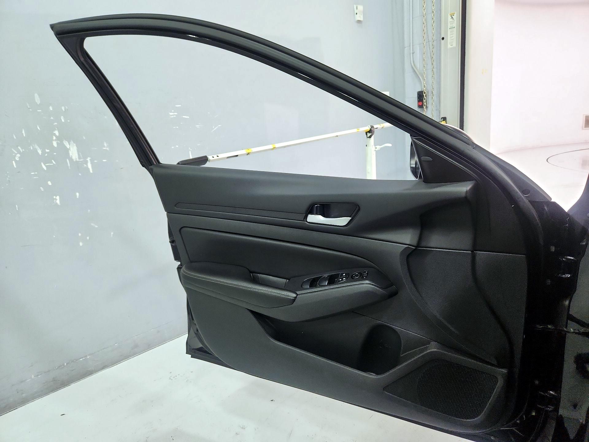 Thumbnail: 2024 Nissan Altima - 12