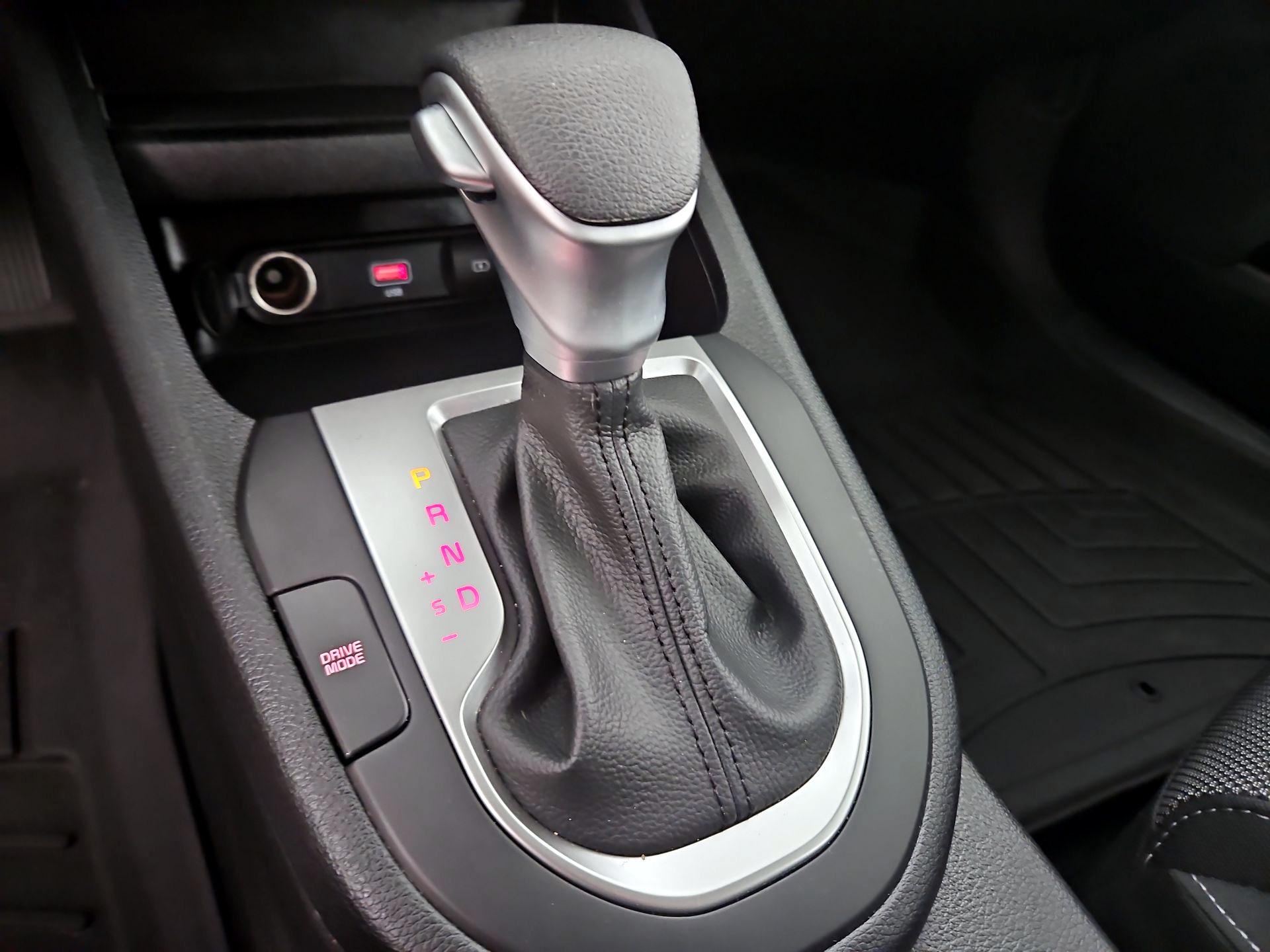 Thumbnail: 2024 Kia Forte - 17