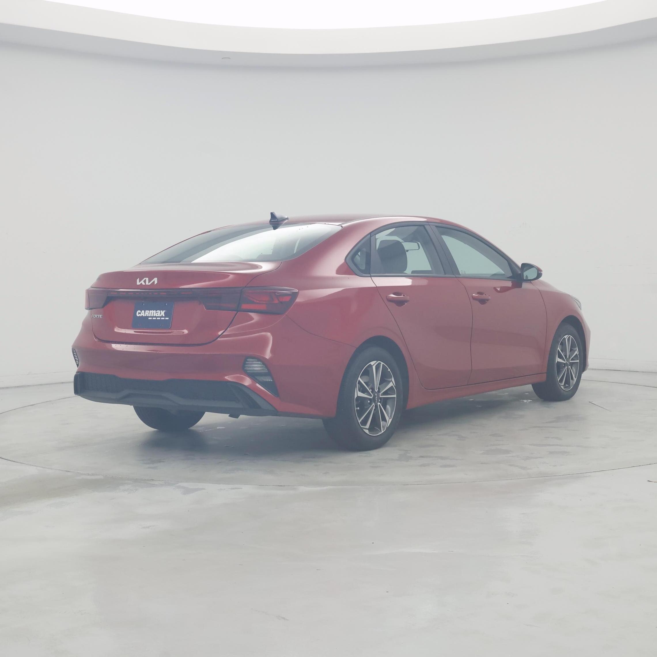 Thumbnail: 2024 Kia Forte - 8