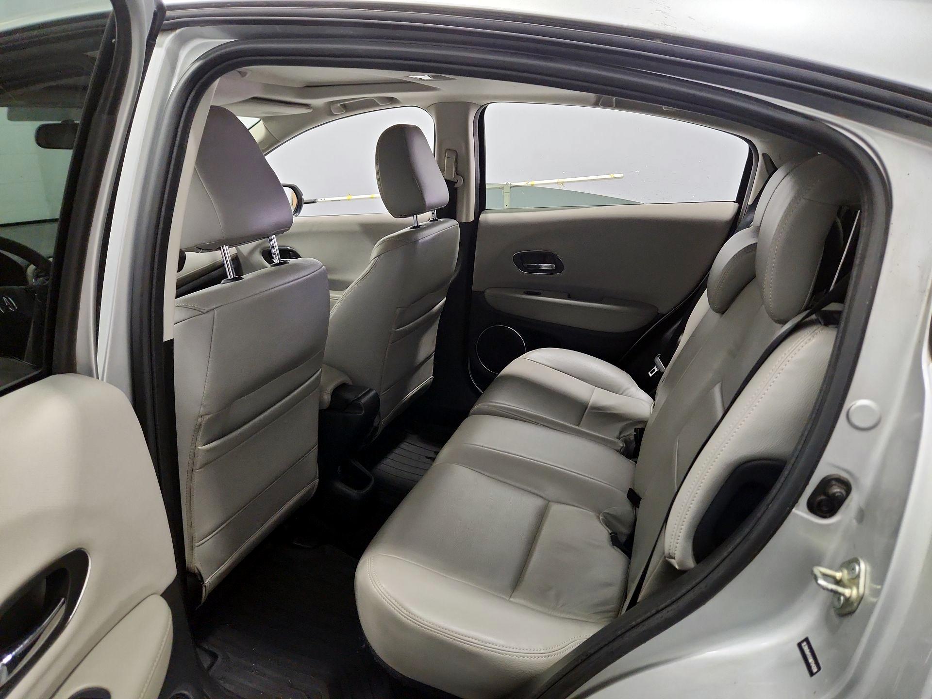 Thumbnail: 2016 Honda HR-V - 20