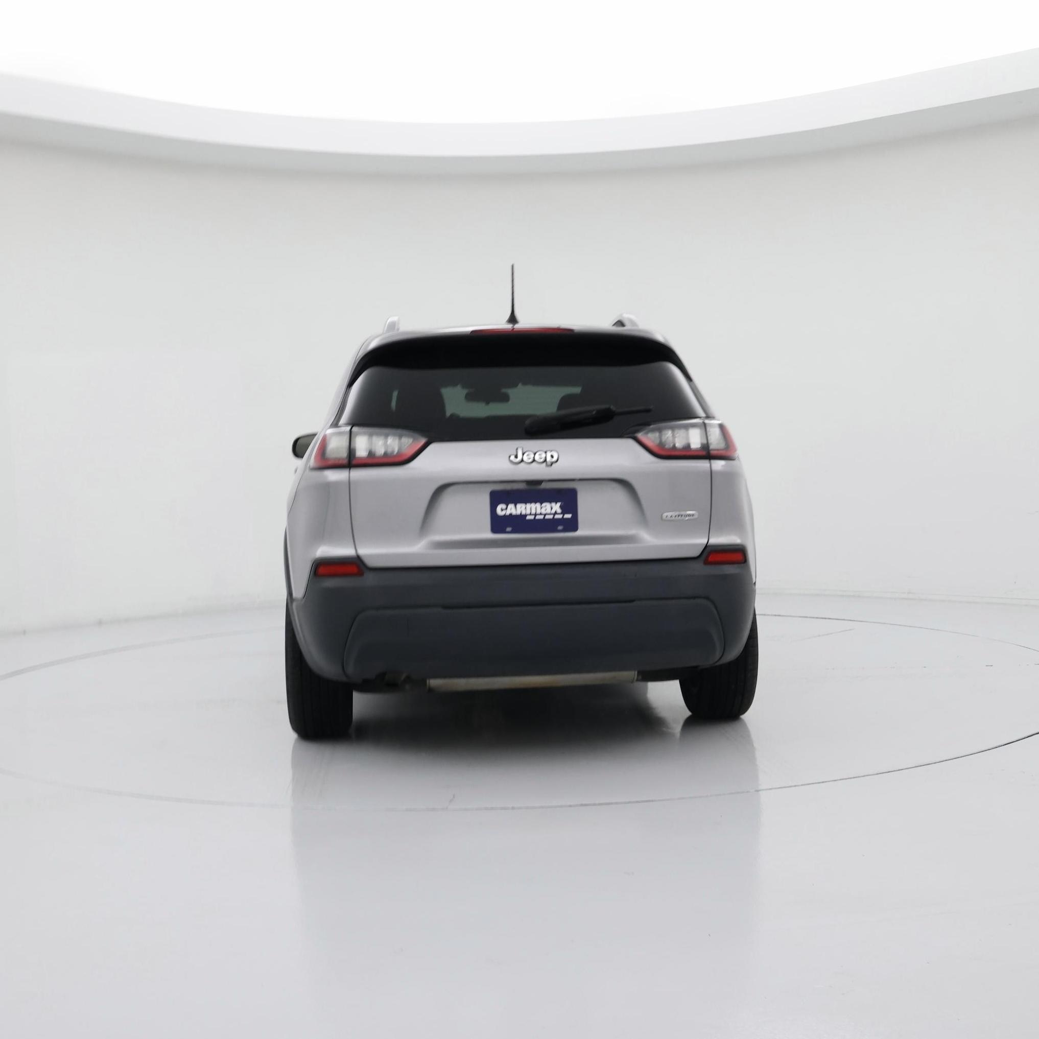 Thumbnail: 2019 Jeep Cherokee - 6