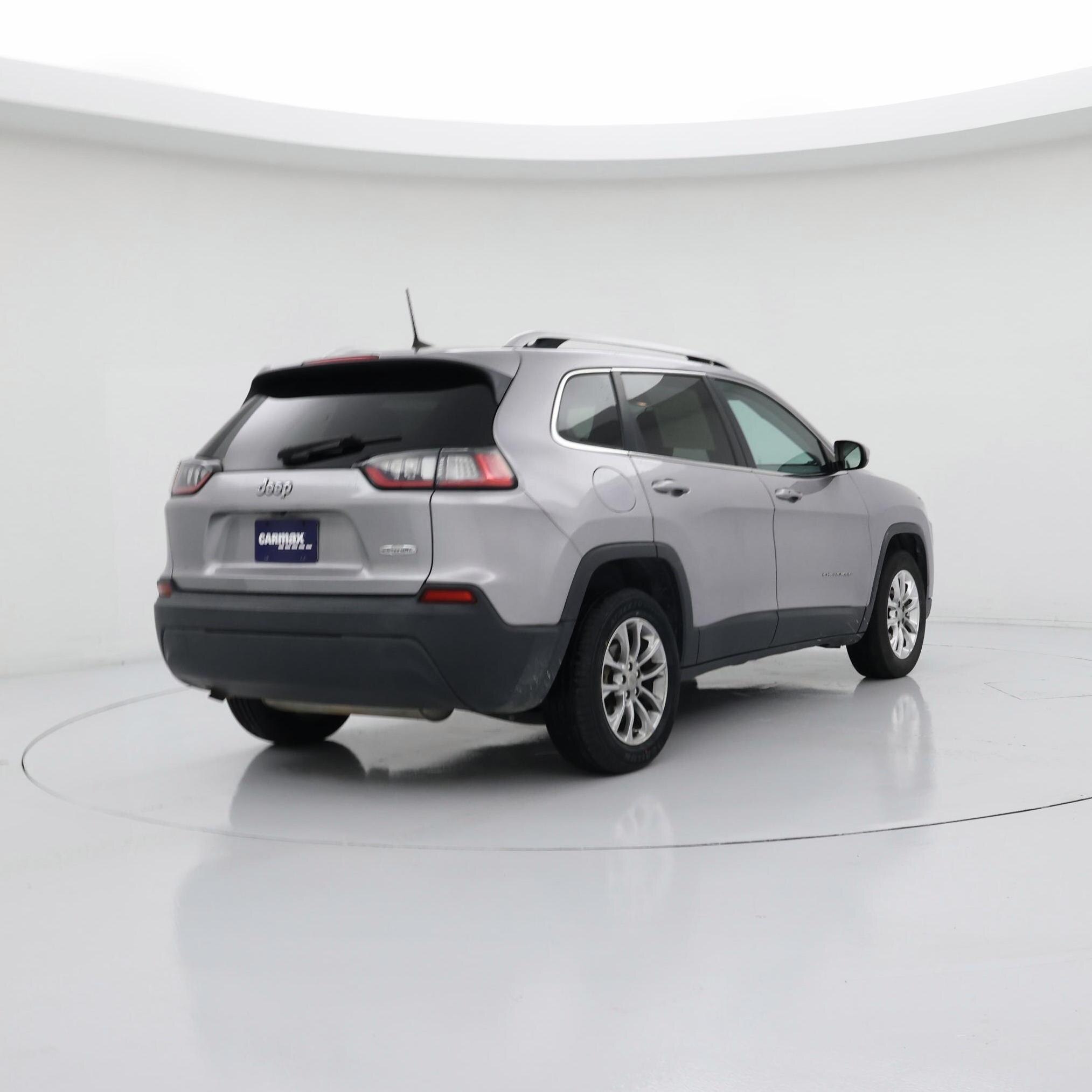 Thumbnail: 2019 Jeep Cherokee - 8