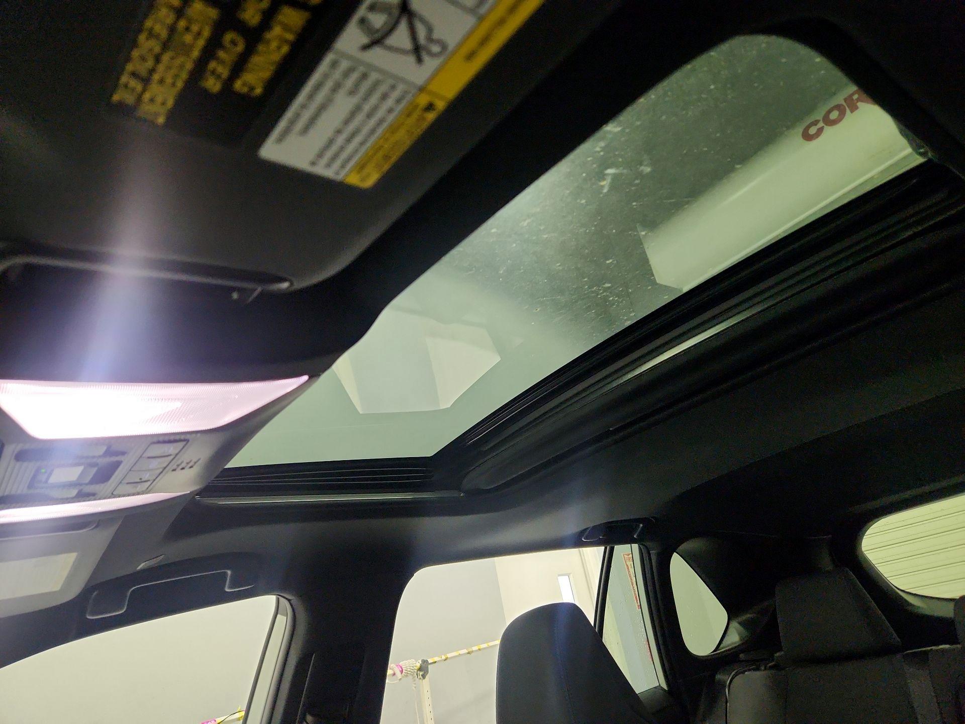 Thumbnail: 2023 Toyota RAV4 - 19