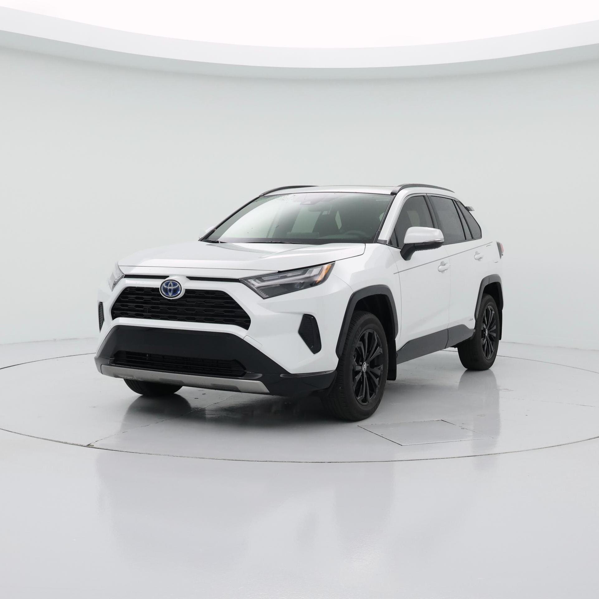 Thumbnail: 2023 Toyota RAV4 - 4