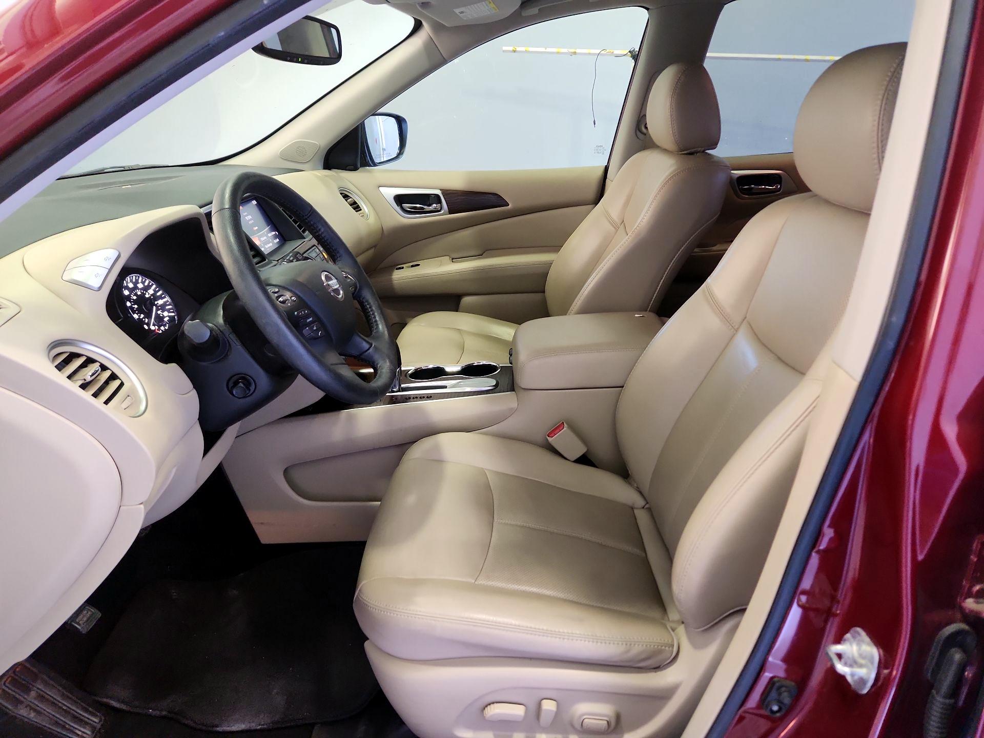 Thumbnail: 2020 Nissan Pathfinder - 11