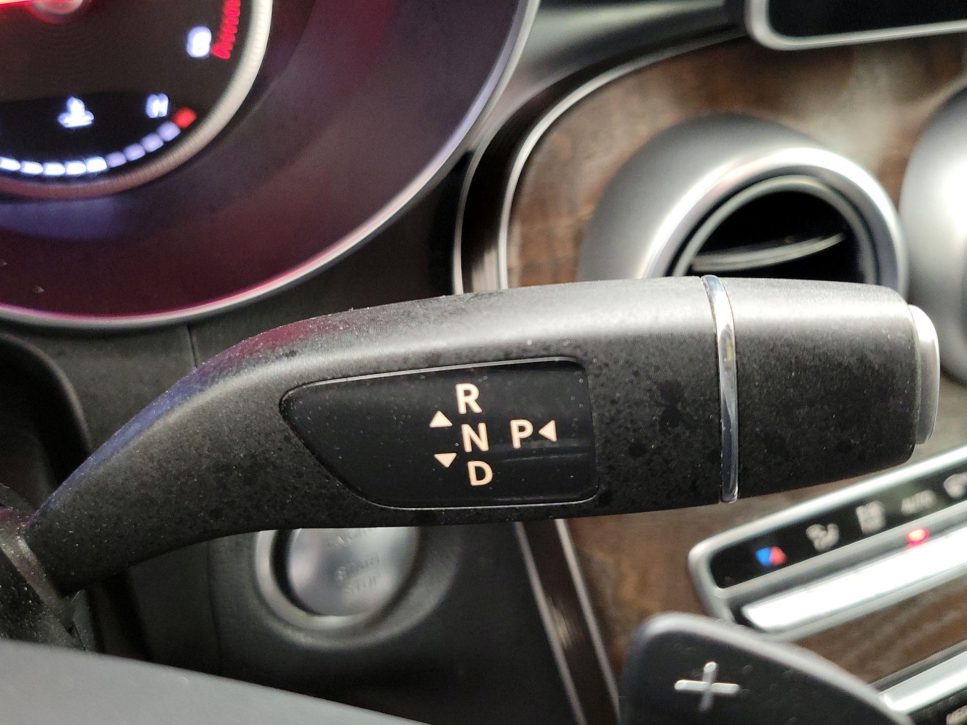 Thumbnail: 2018 Mercedes-Benz GLC - 17