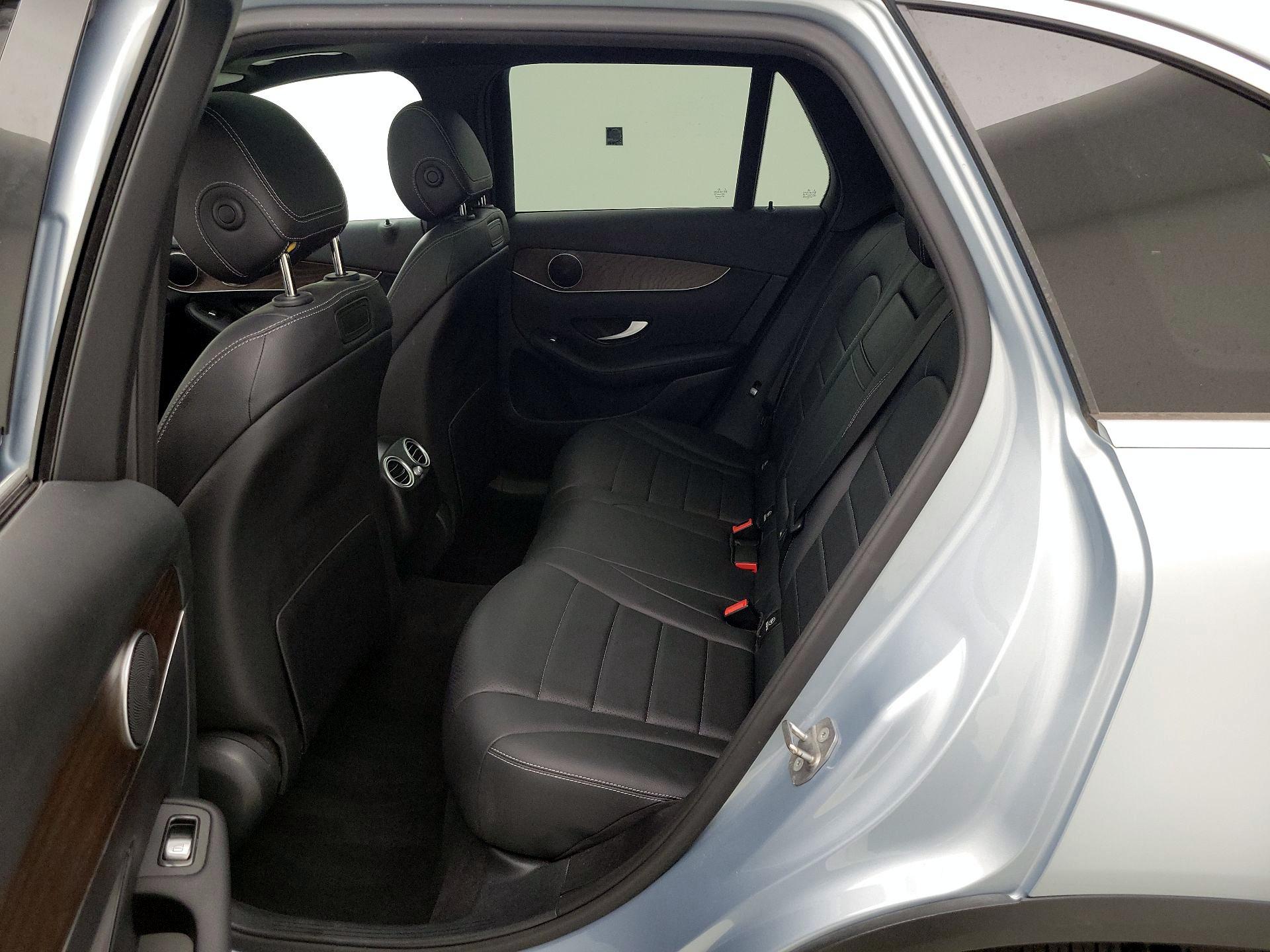 Thumbnail: 2018 Mercedes-Benz GLC - 20