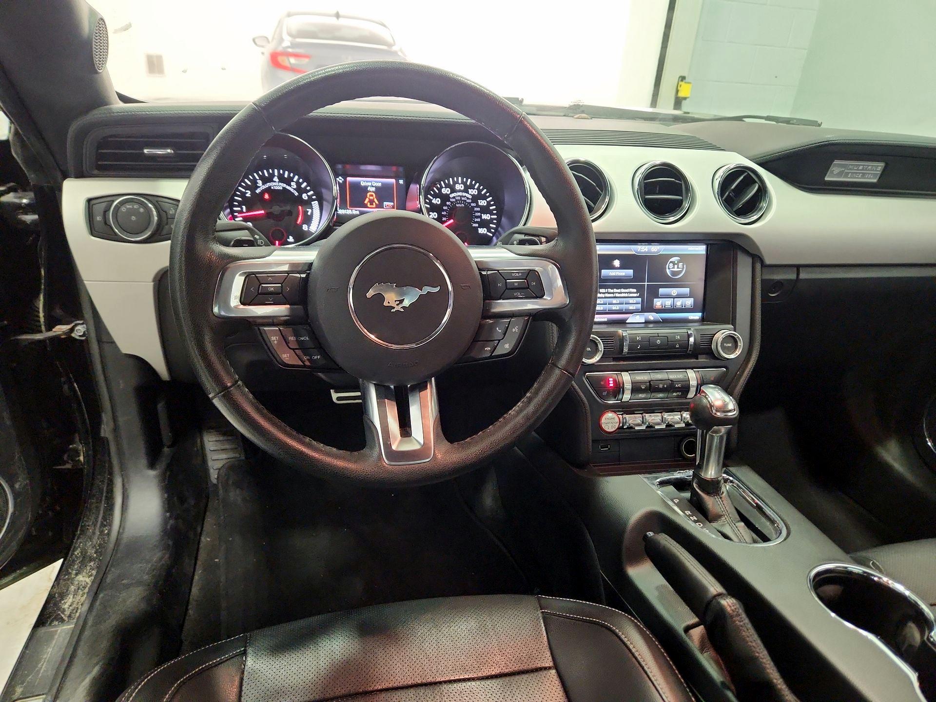 Thumbnail: 2015 Ford Mustang - 9