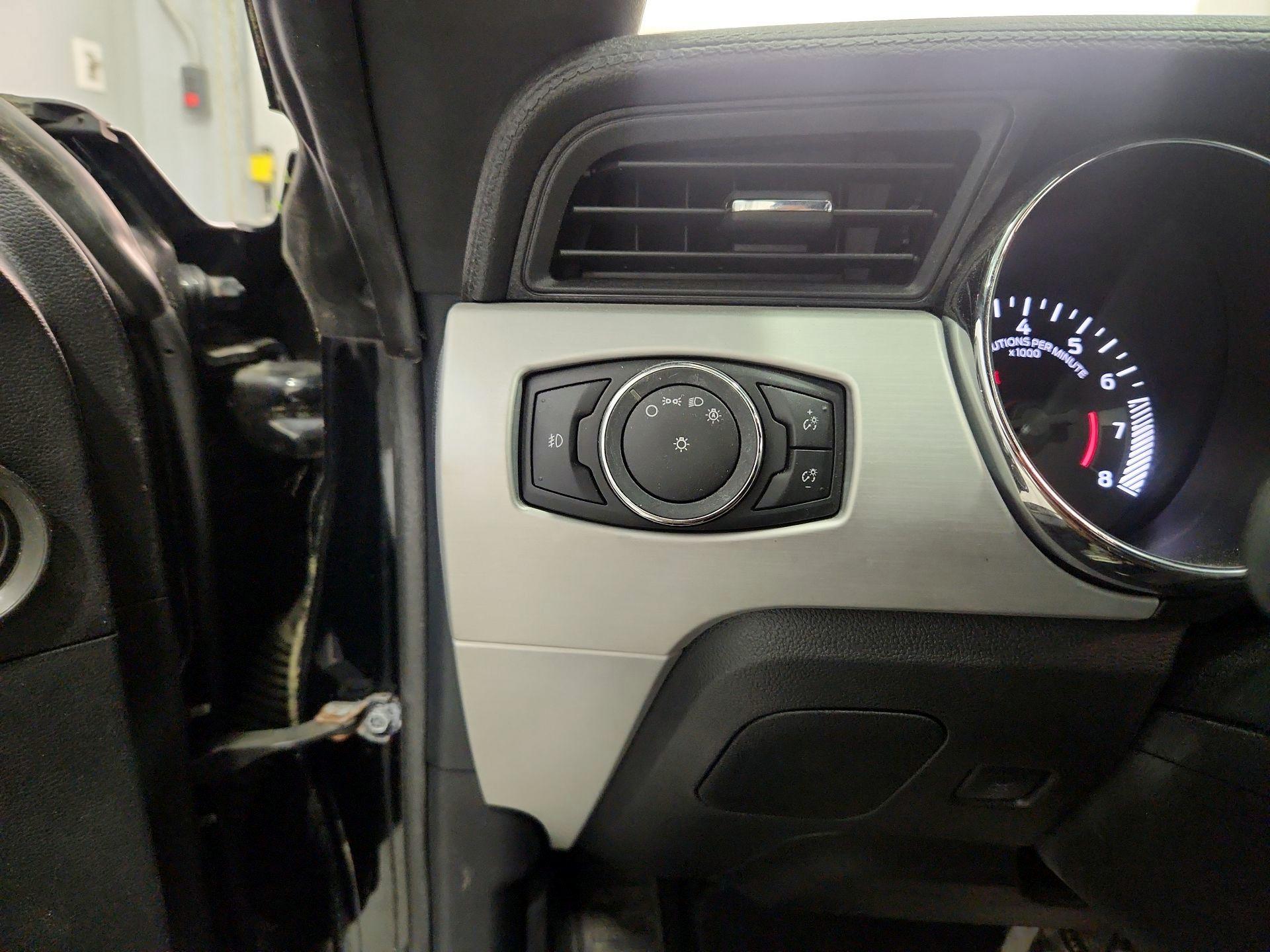 Thumbnail: 2015 Ford Mustang - 13