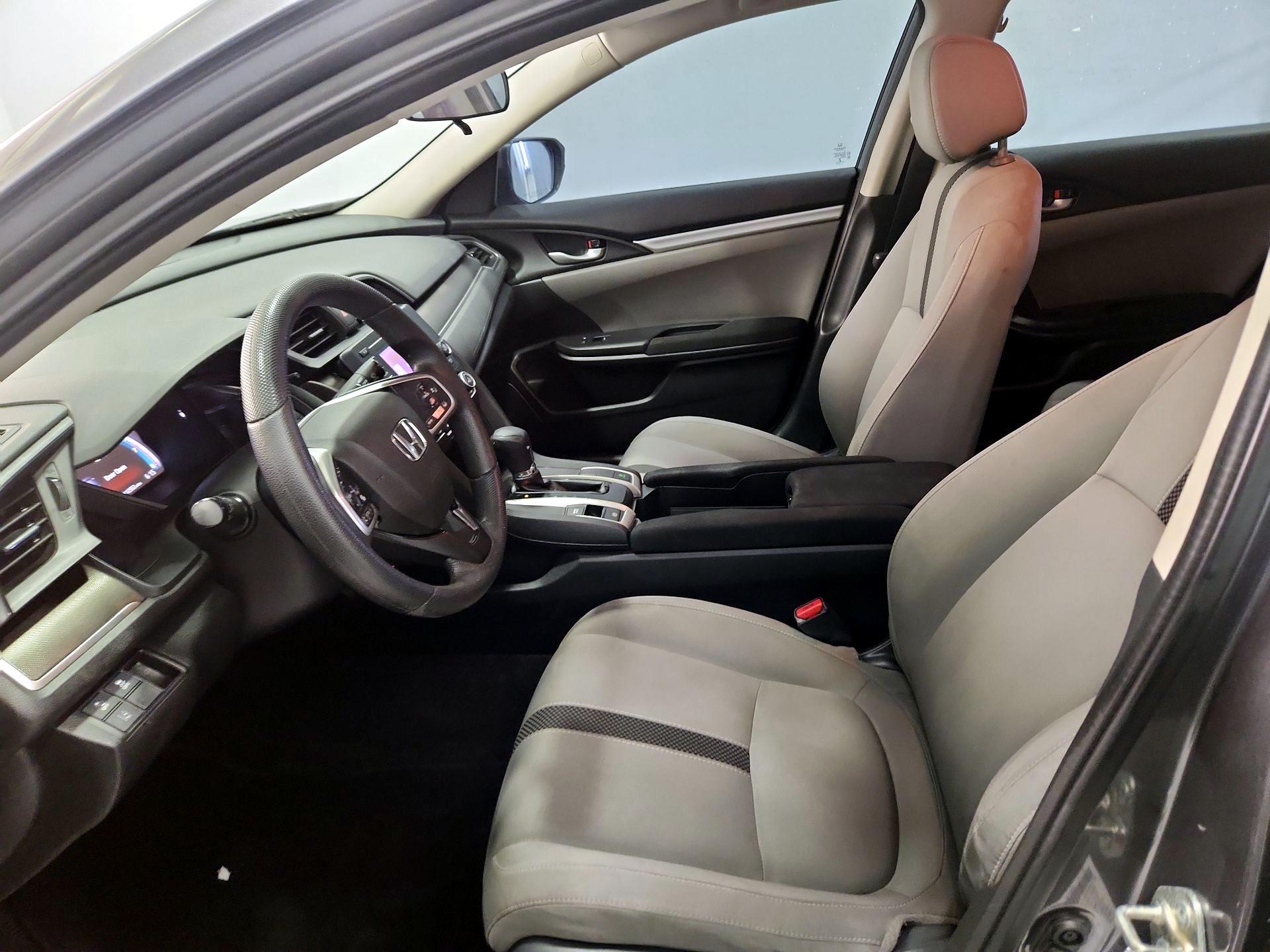 Thumbnail: 2019 Honda Civic - 11