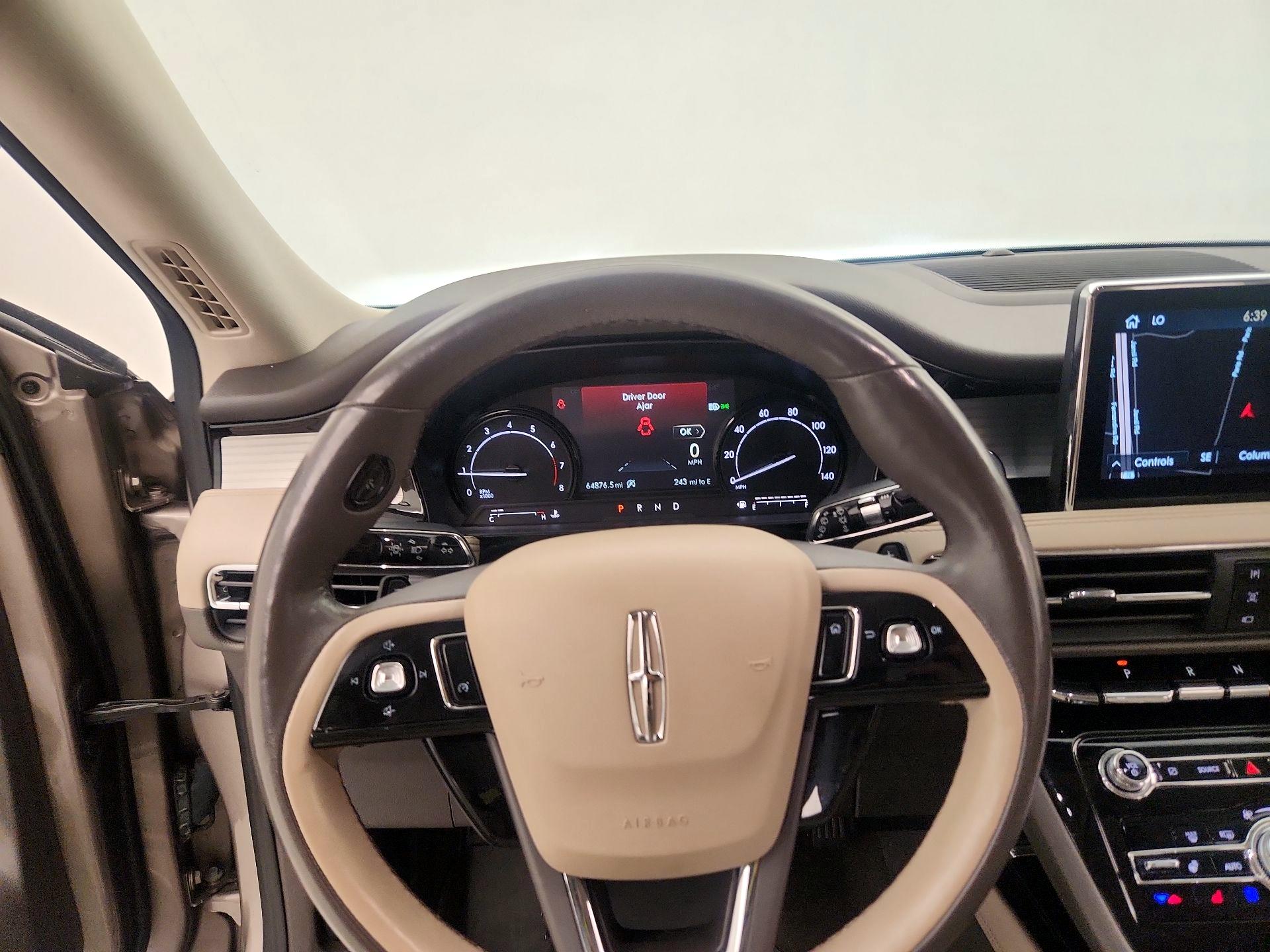 Thumbnail: 2021 Lincoln Corsair - 10