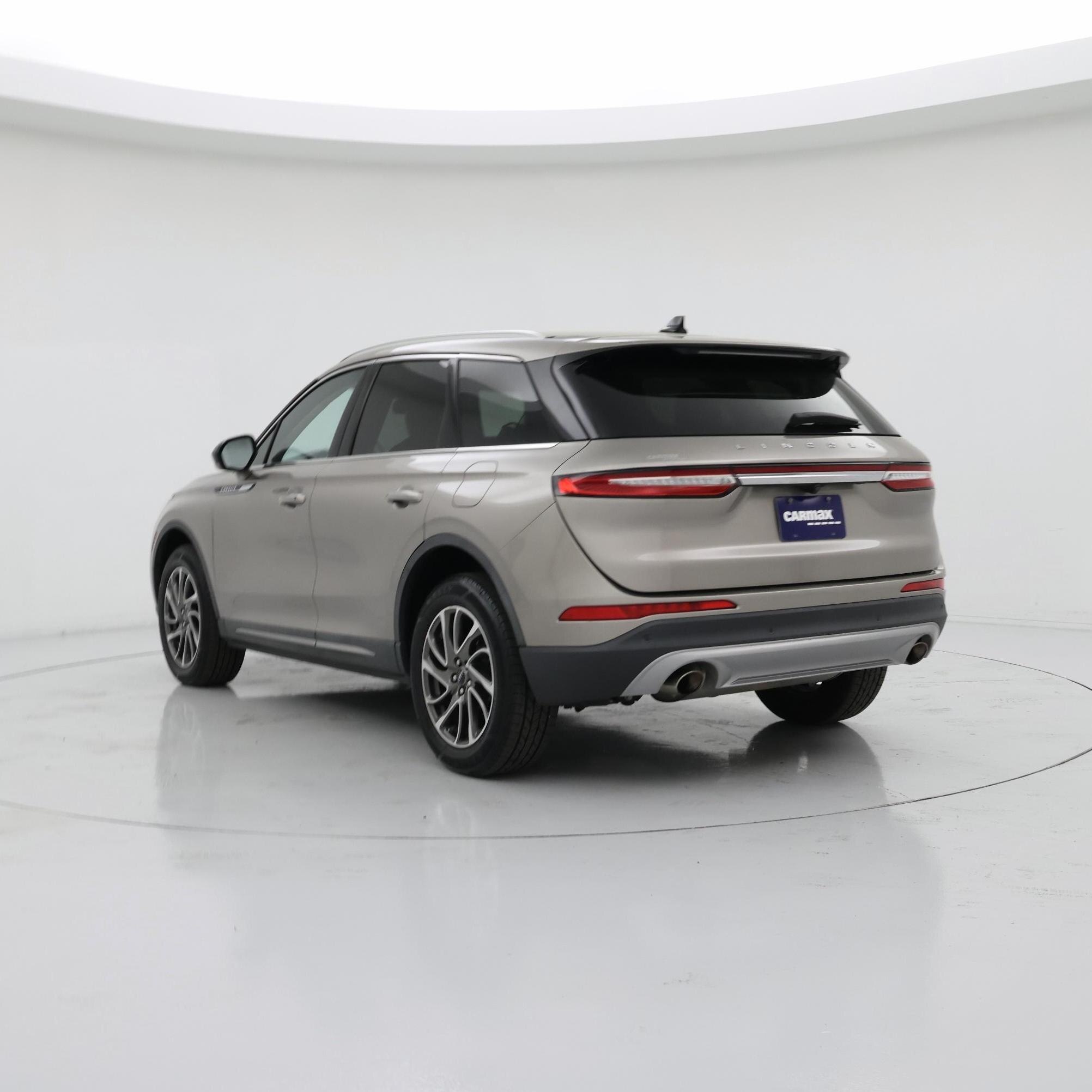 Thumbnail: 2021 Lincoln Corsair - 2