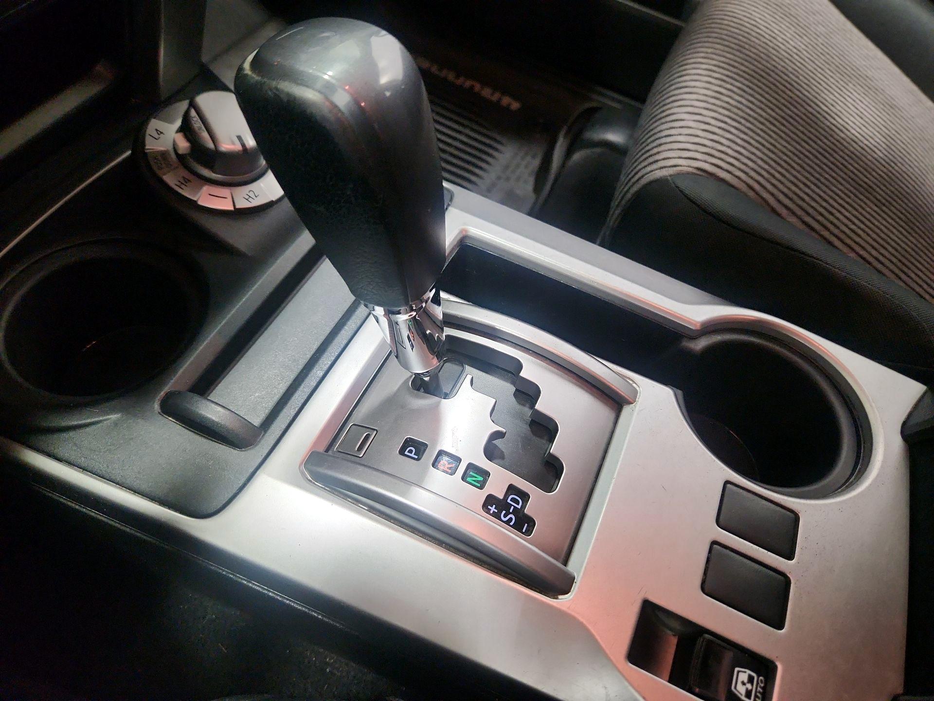 Thumbnail: 2017 Toyota 4Runner - 17