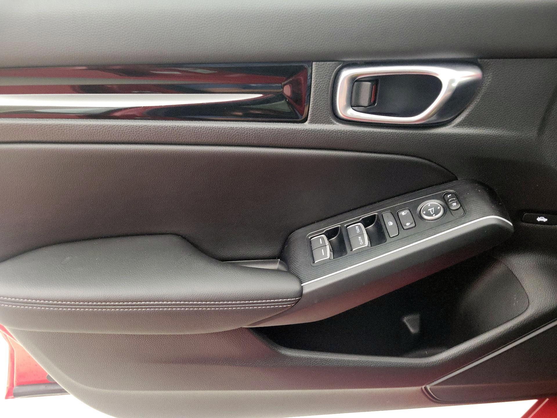 Thumbnail: 2025 Honda Civic - 12