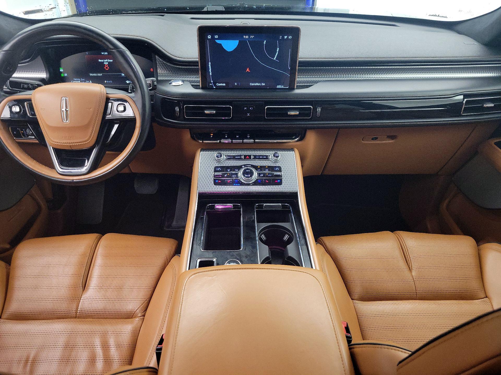 Thumbnail: 2020 Lincoln Aviator - 9